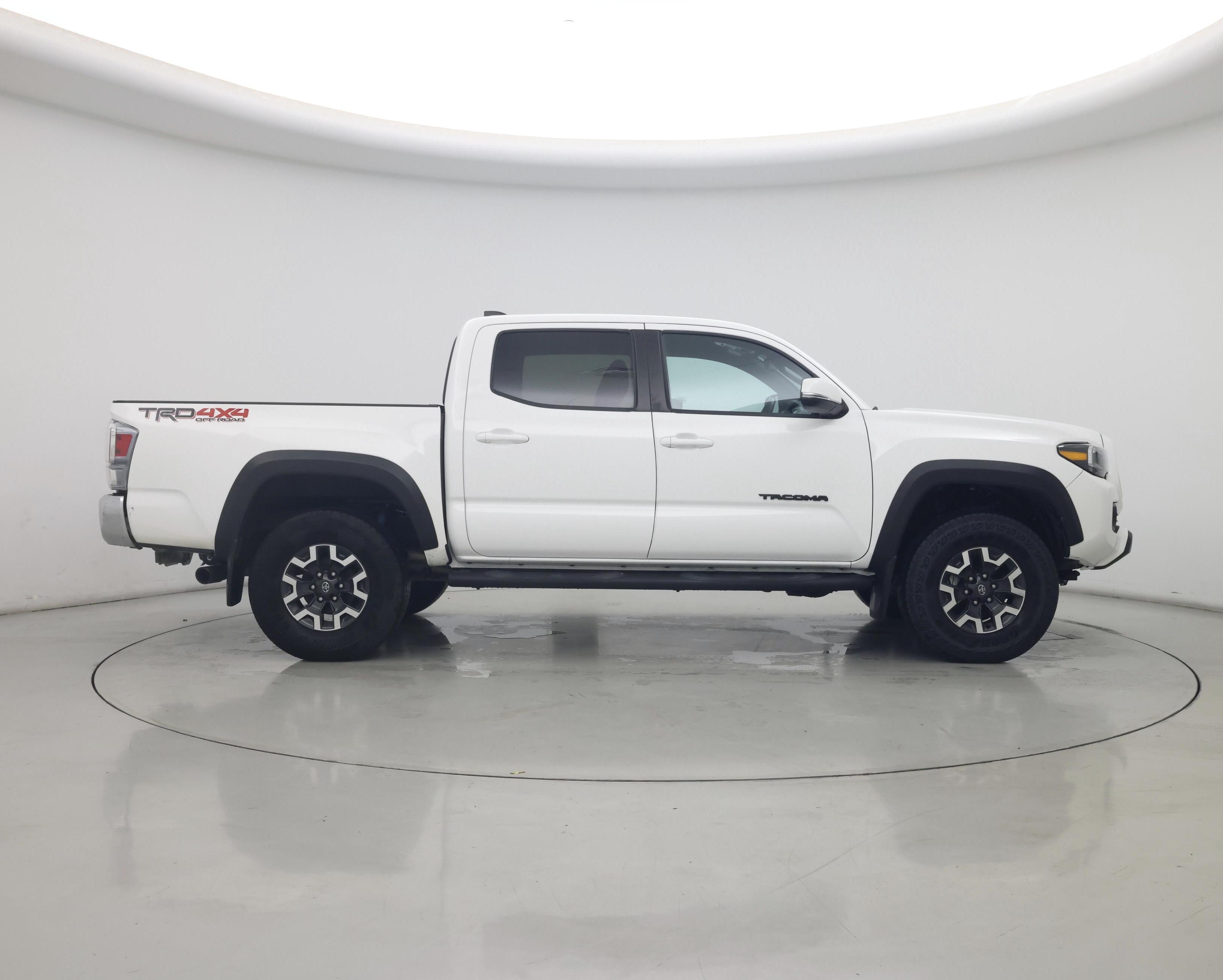 Thumbnail: 2023 Toyota Tacoma - 7