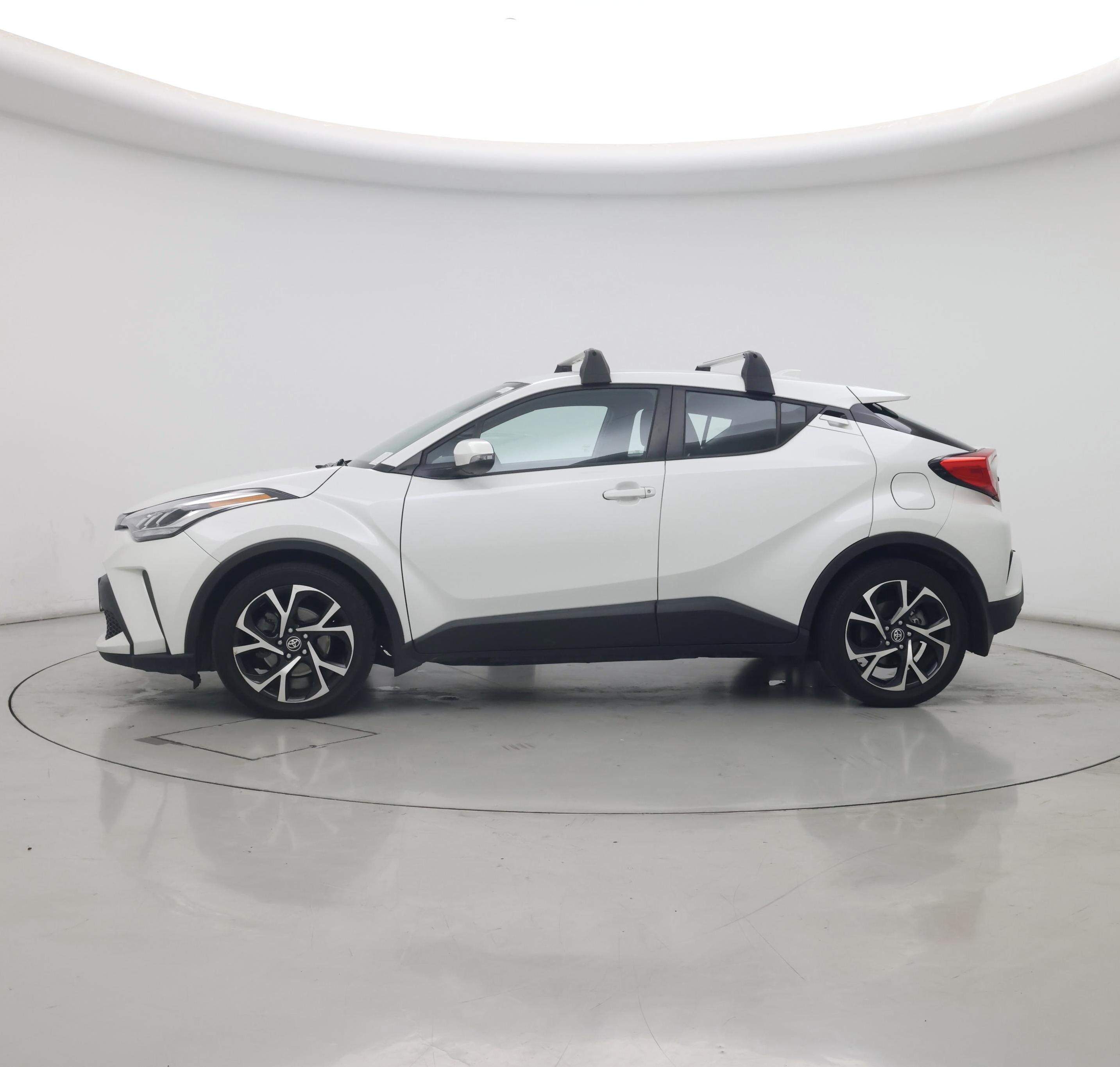 Thumbnail: 2021 Toyota C-HR - 3