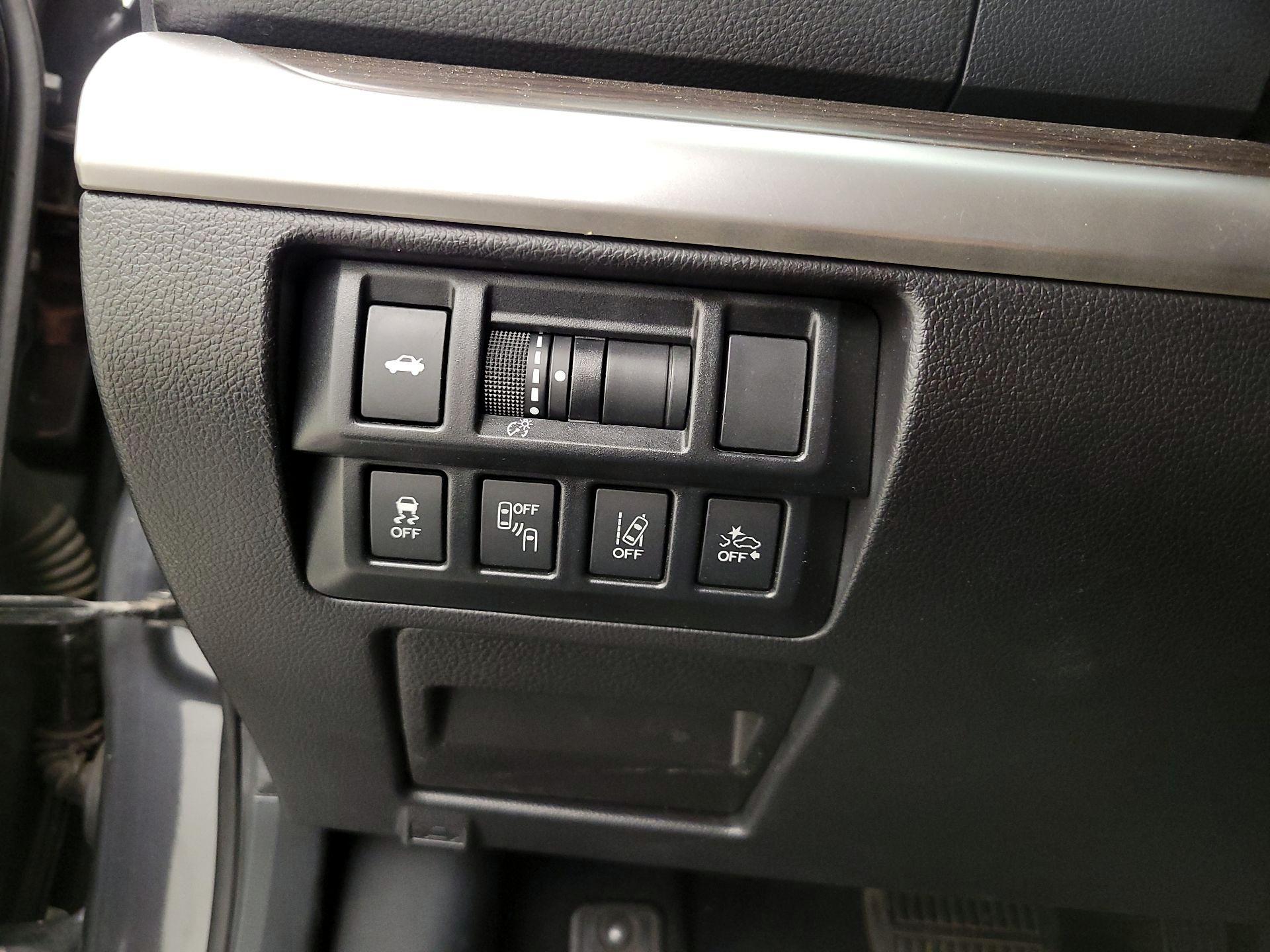 Thumbnail: 2018 Subaru Legacy - 13