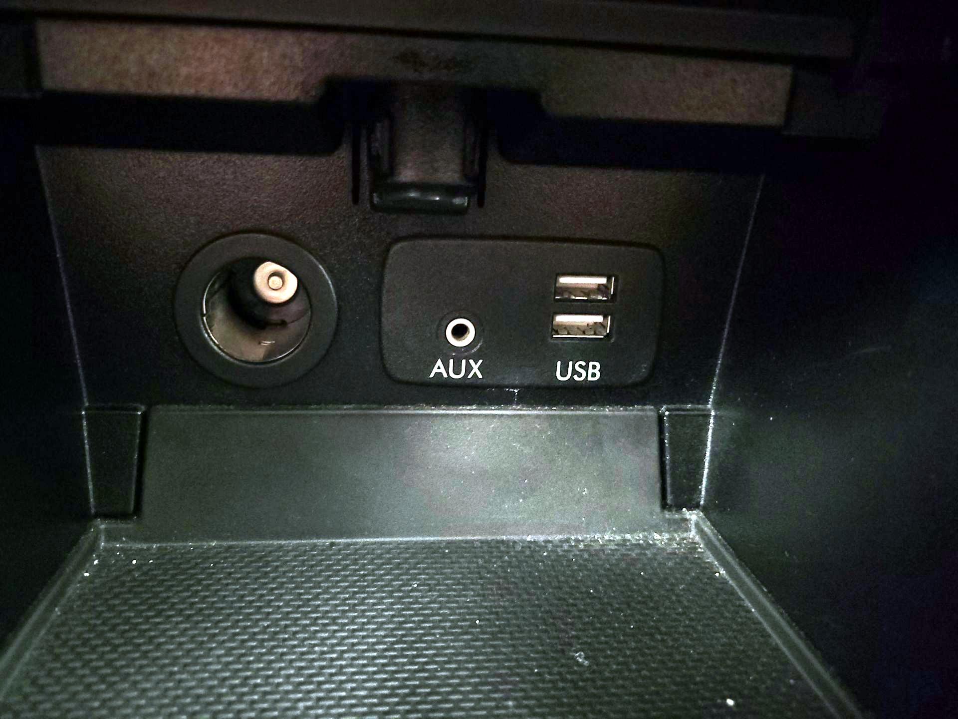 Thumbnail: 2018 Subaru Legacy - 18