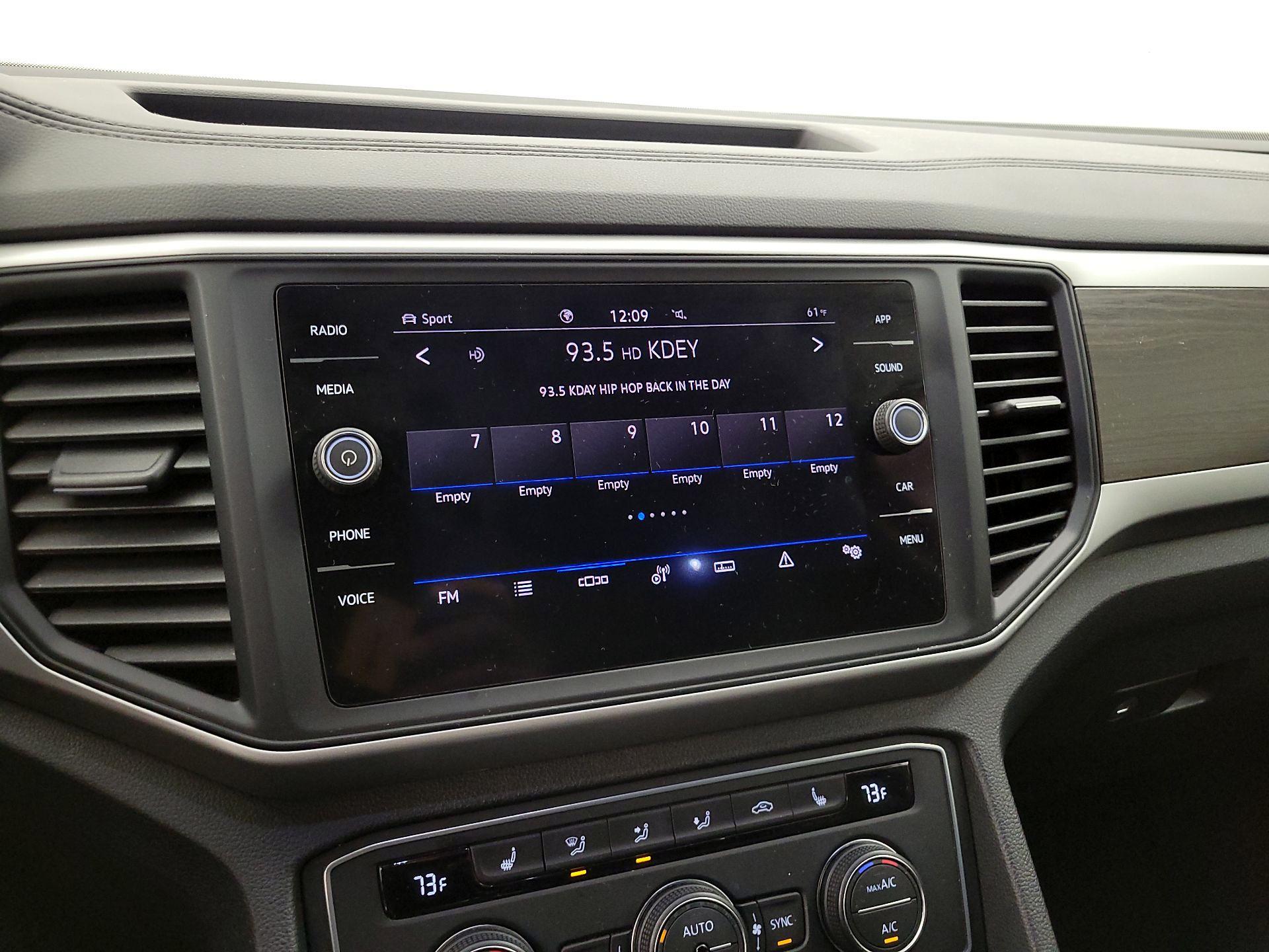 Thumbnail: 2021 Volkswagen Atlas - 15