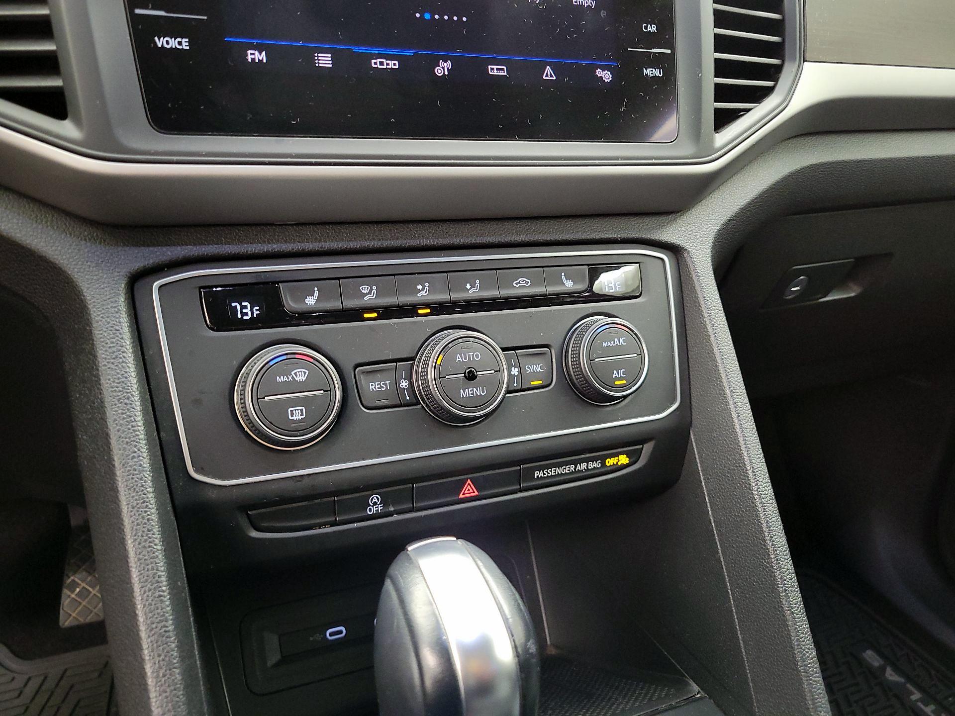 Thumbnail: 2021 Volkswagen Atlas - 16