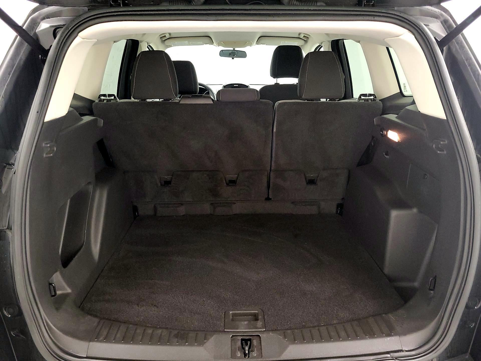 Thumbnail: 2015 Ford Escape - 19