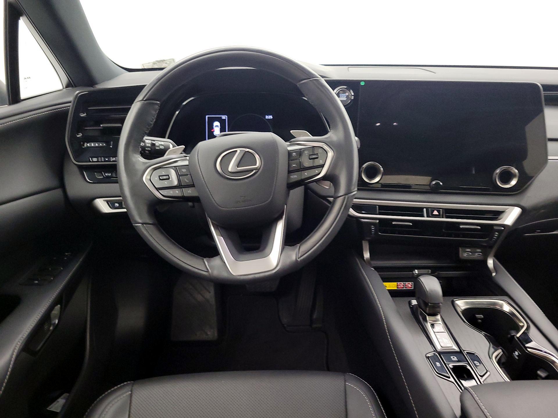 Thumbnail: 2023 Lexus RX - 10