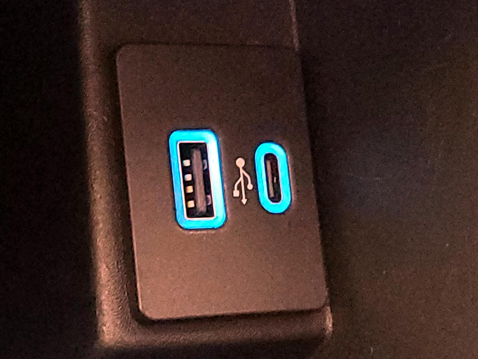 Thumbnail: 2024 Ford Edge - 18