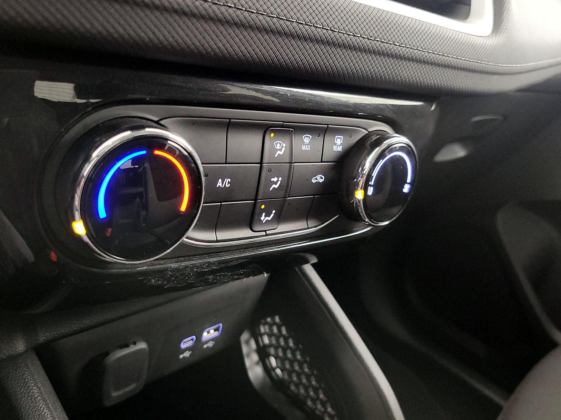 Thumbnail: 2024 Chevrolet TrailBlazer - 16