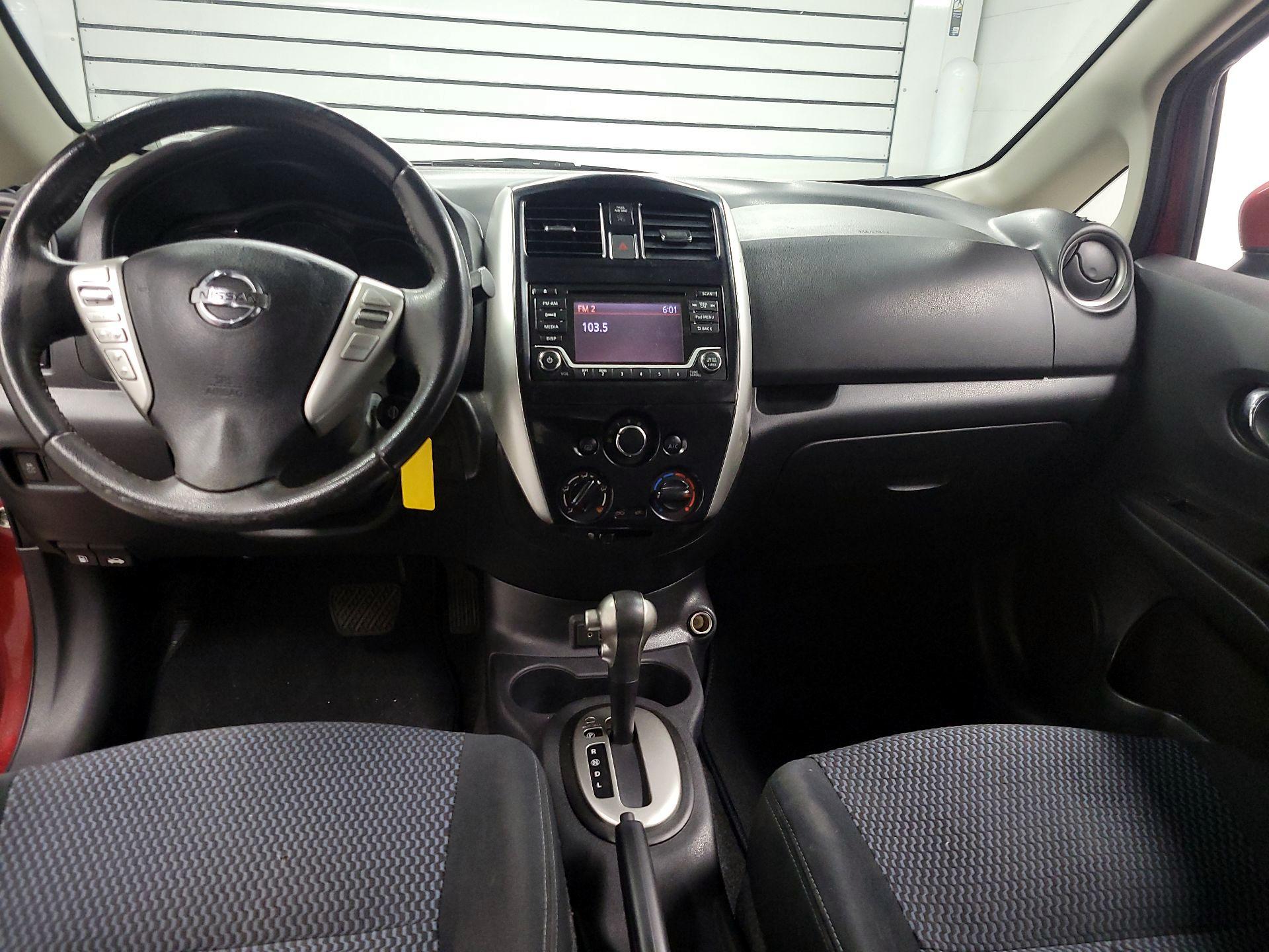 Thumbnail: 2018 Nissan Versa Note - 9