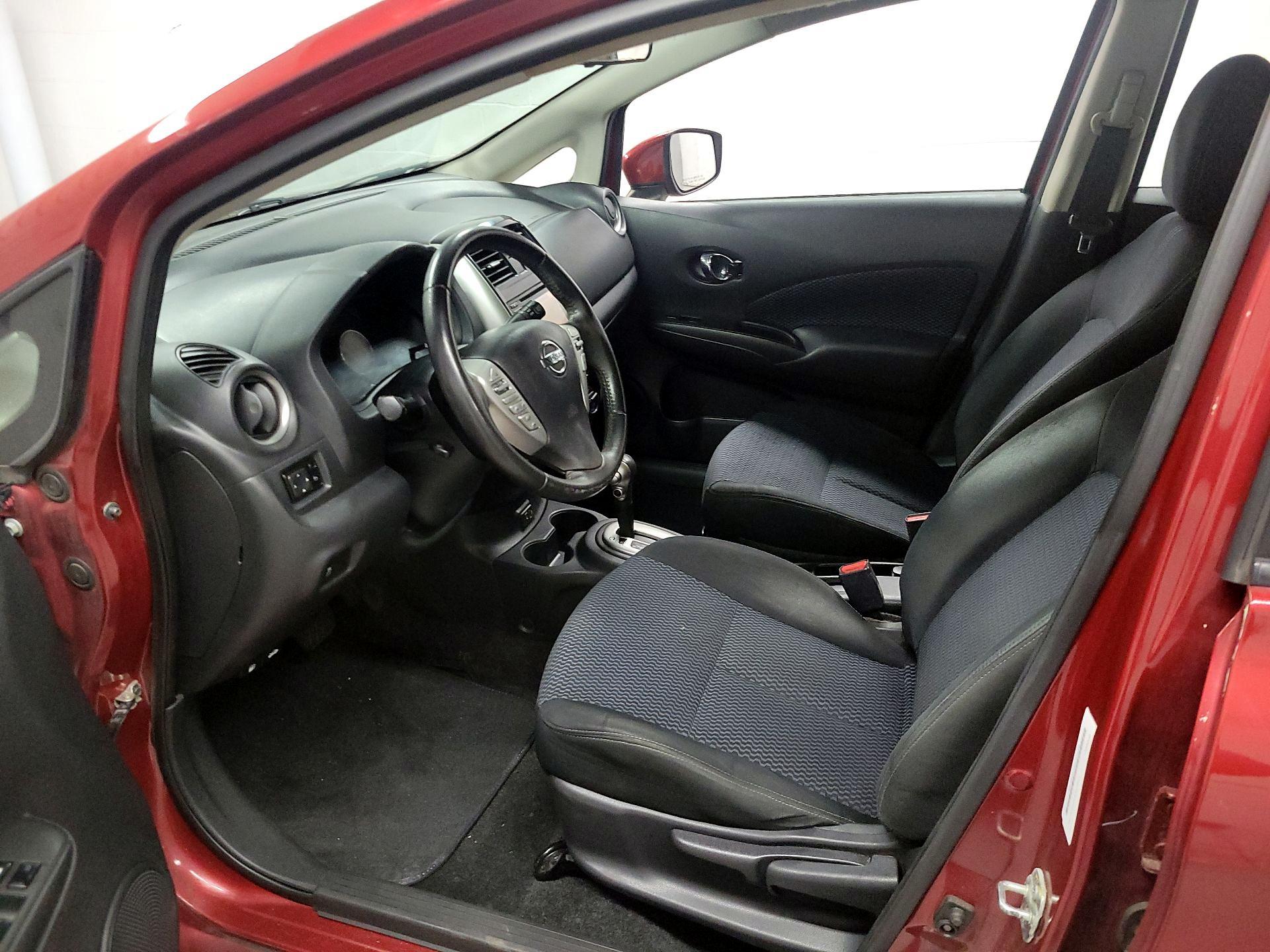 Thumbnail: 2018 Nissan Versa Note - 11