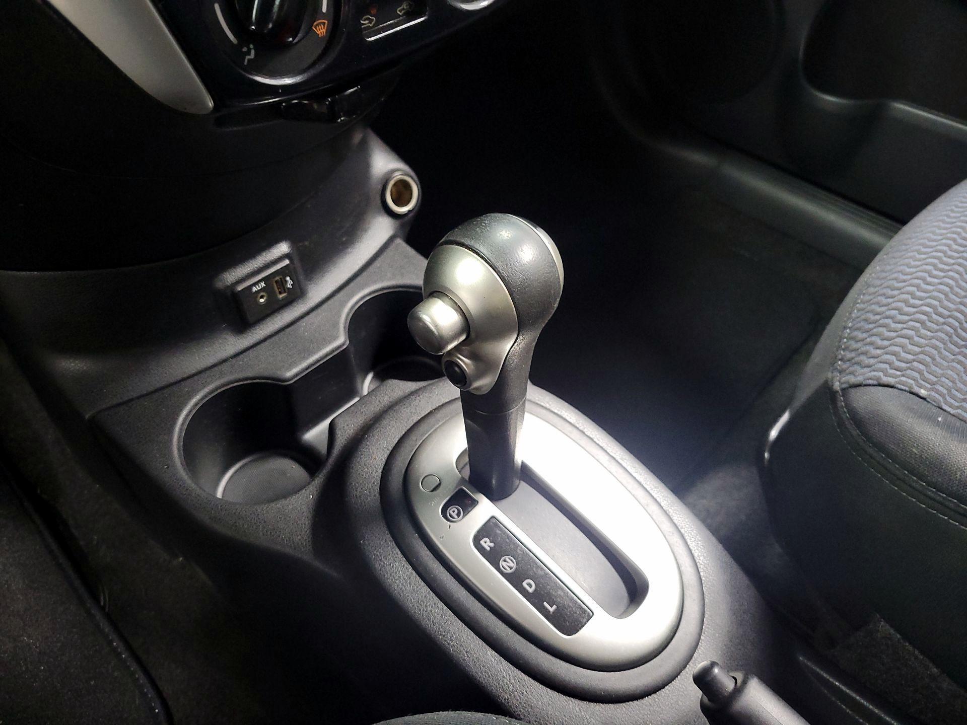 Thumbnail: 2018 Nissan Versa Note - 17