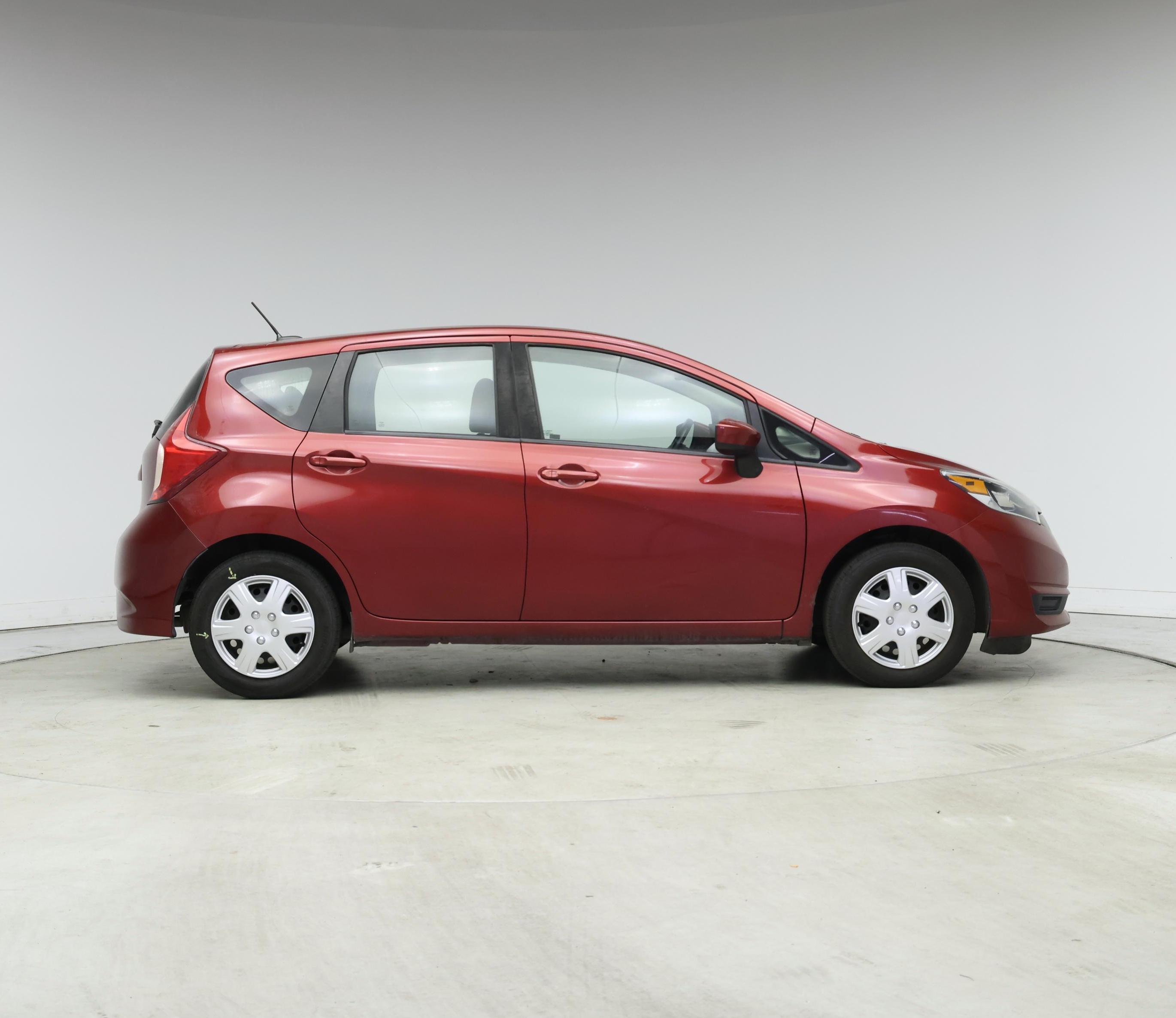Thumbnail: 2018 Nissan Versa Note - 7