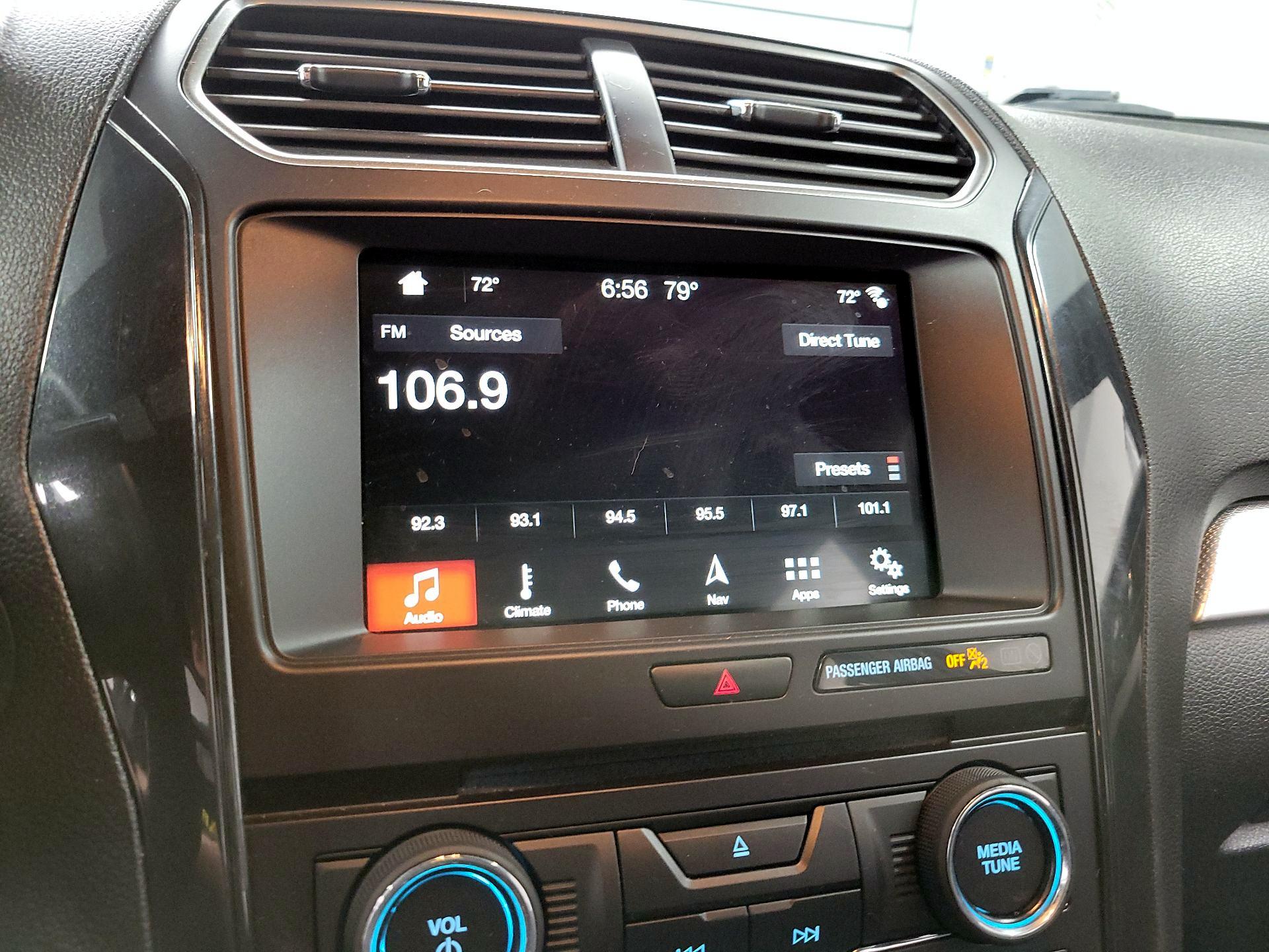 Thumbnail: 2017 Ford Explorer - 15