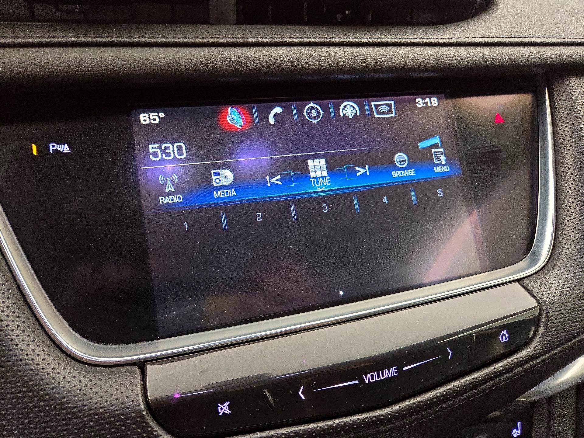 Thumbnail: 2017 Cadillac XT5 - 16