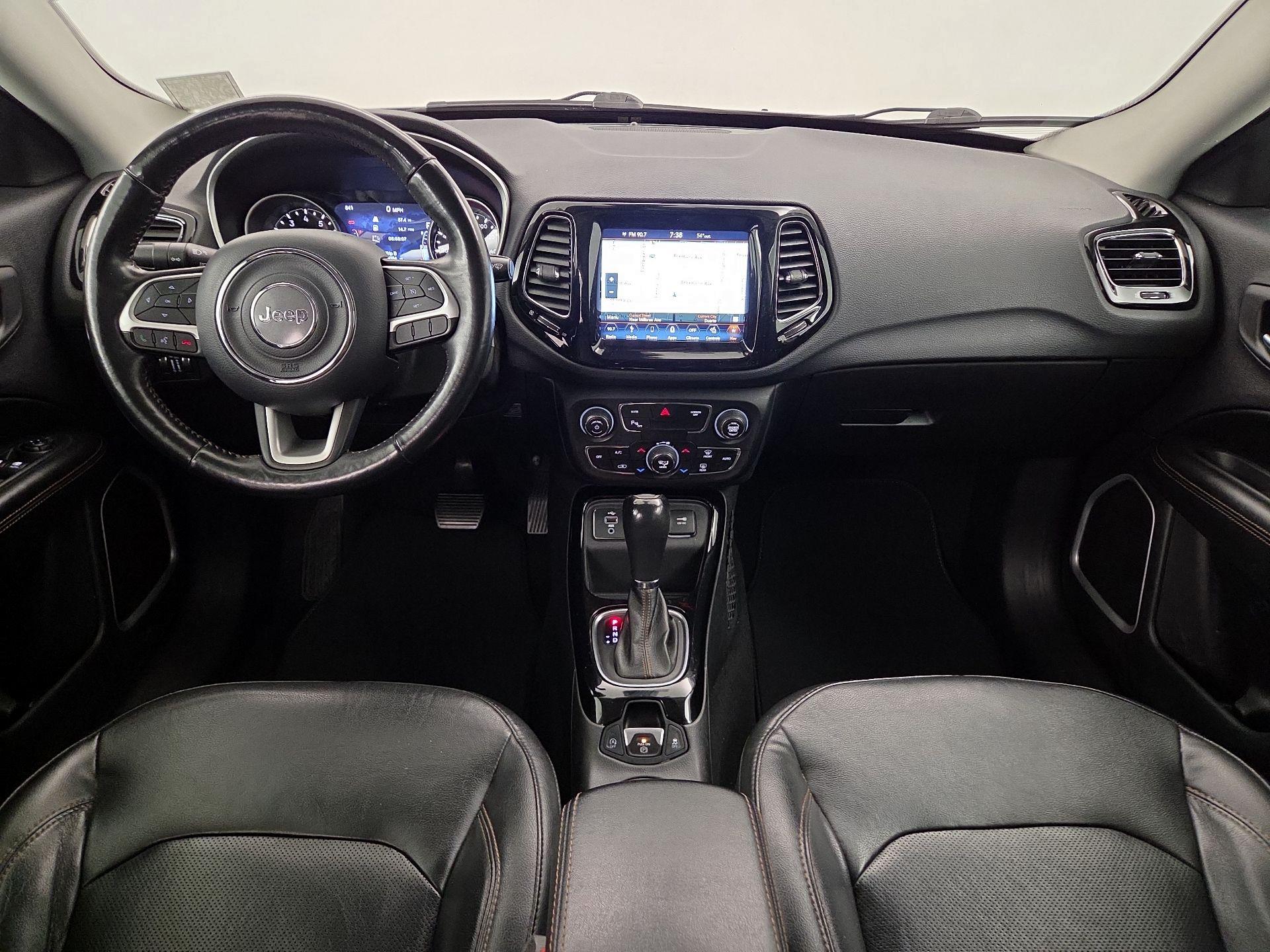 Thumbnail: 2018 Jeep Compass - 9