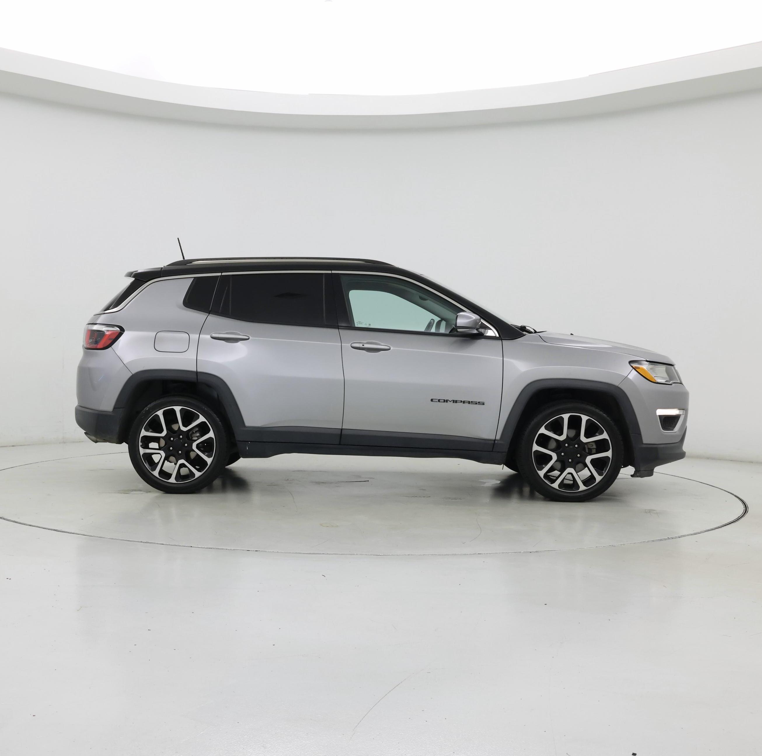 Thumbnail: 2018 Jeep Compass - 7