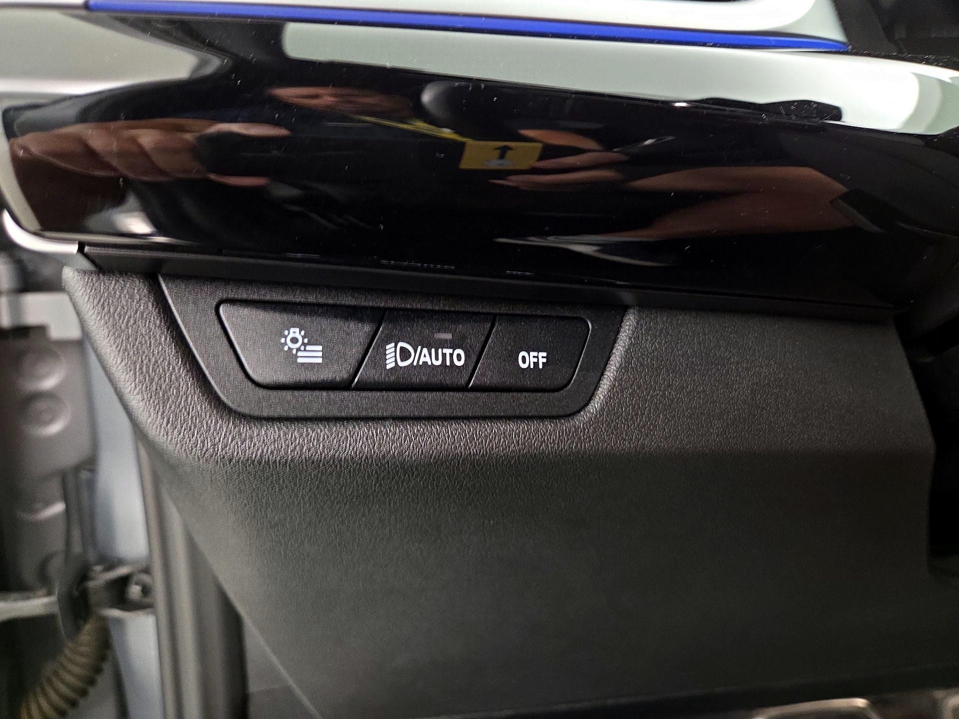 Thumbnail: 2023 BMW X1 - 13