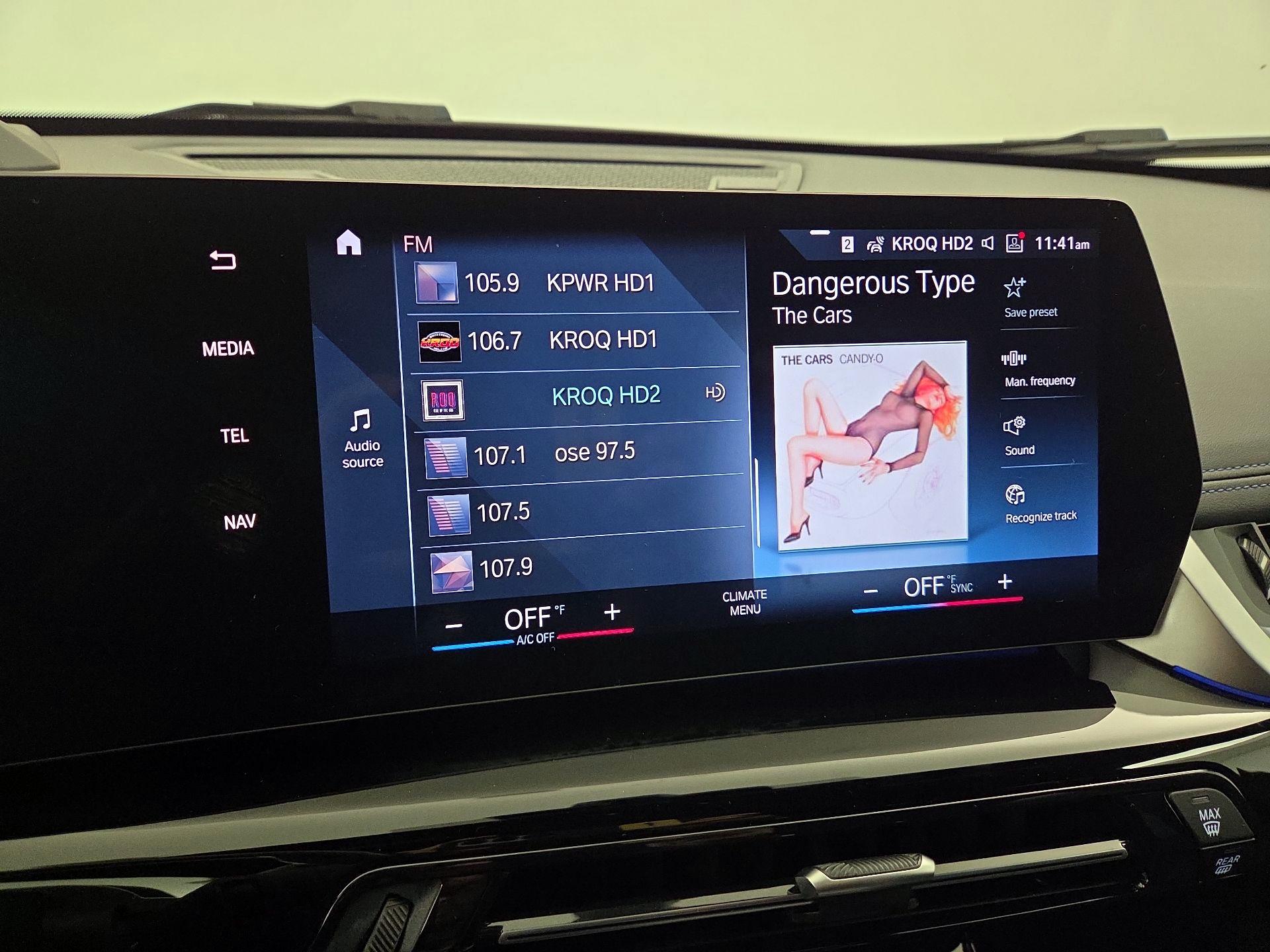 Thumbnail: 2023 BMW X1 - 16