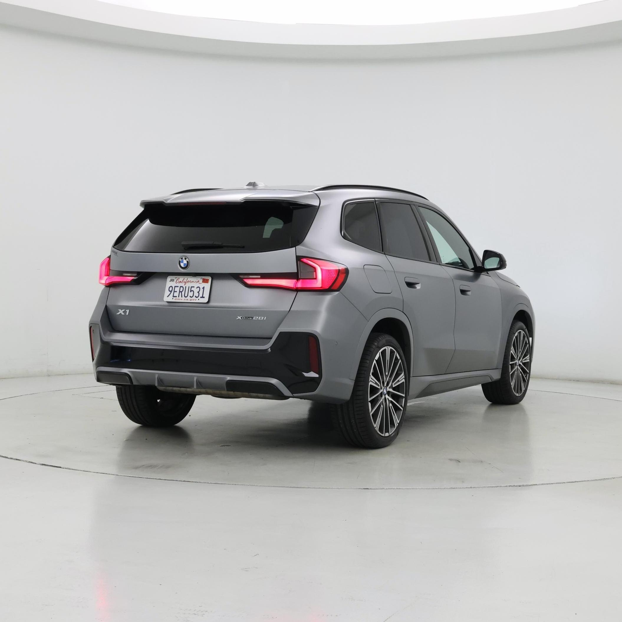 Thumbnail: 2023 BMW X1 - 8