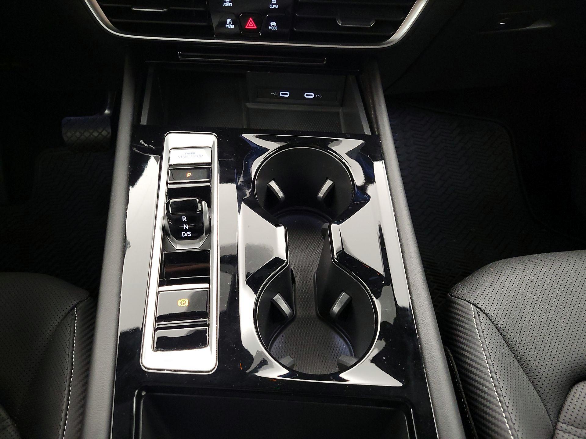 Thumbnail: 2024 Volkswagen Atlas - 18