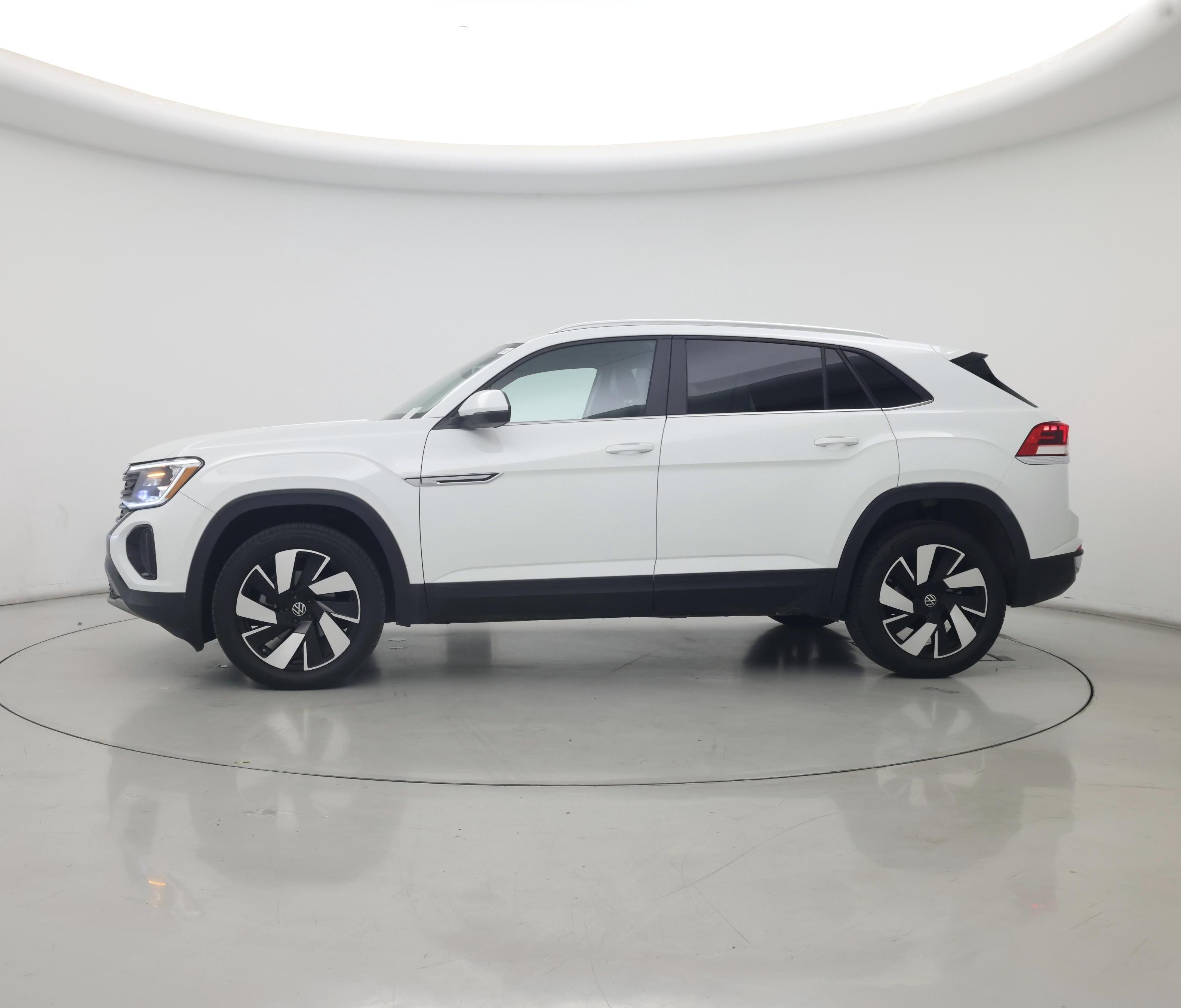 Thumbnail: 2024 Volkswagen Atlas - 3