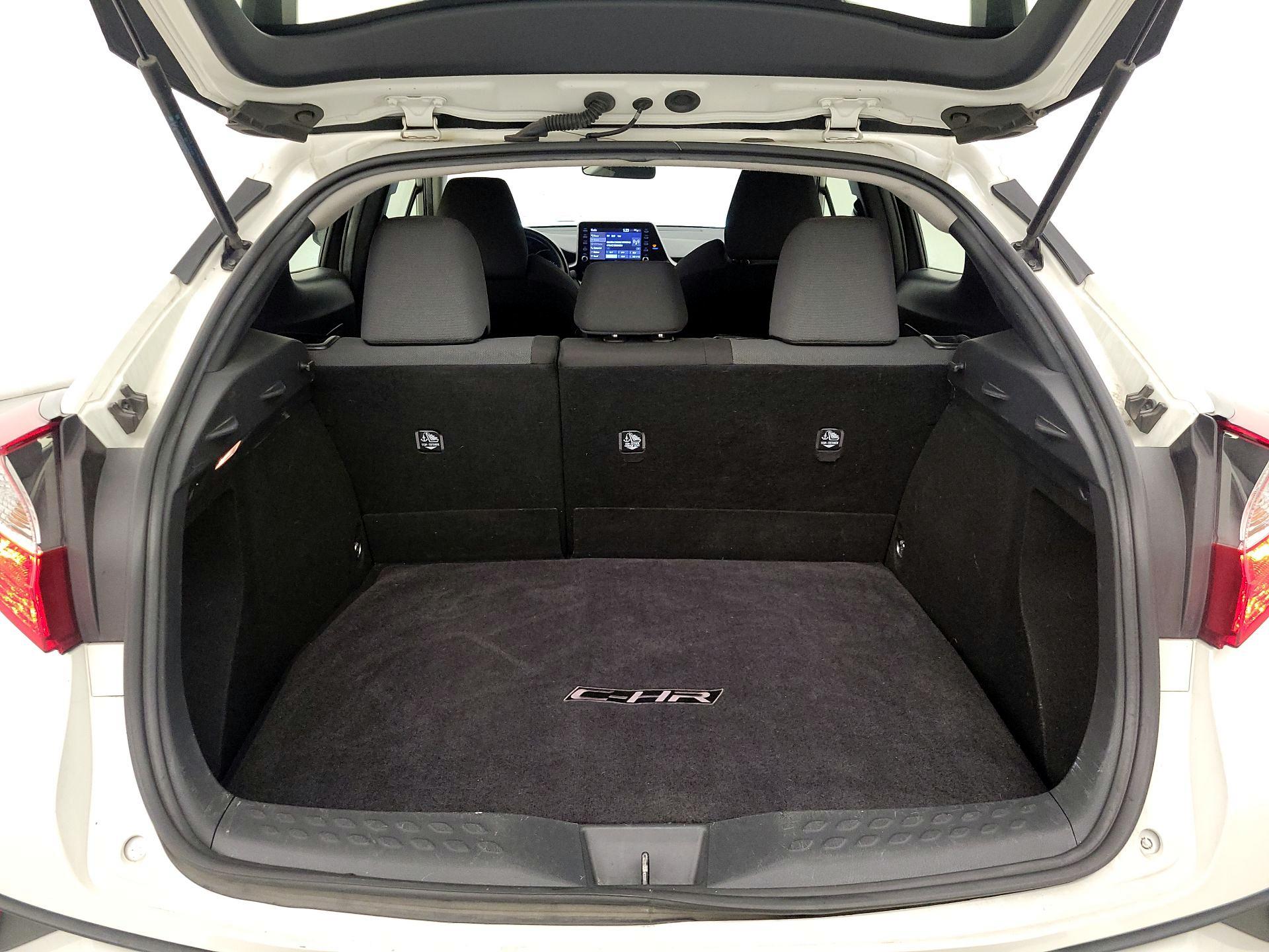 Thumbnail: 2021 Toyota C-HR - 20