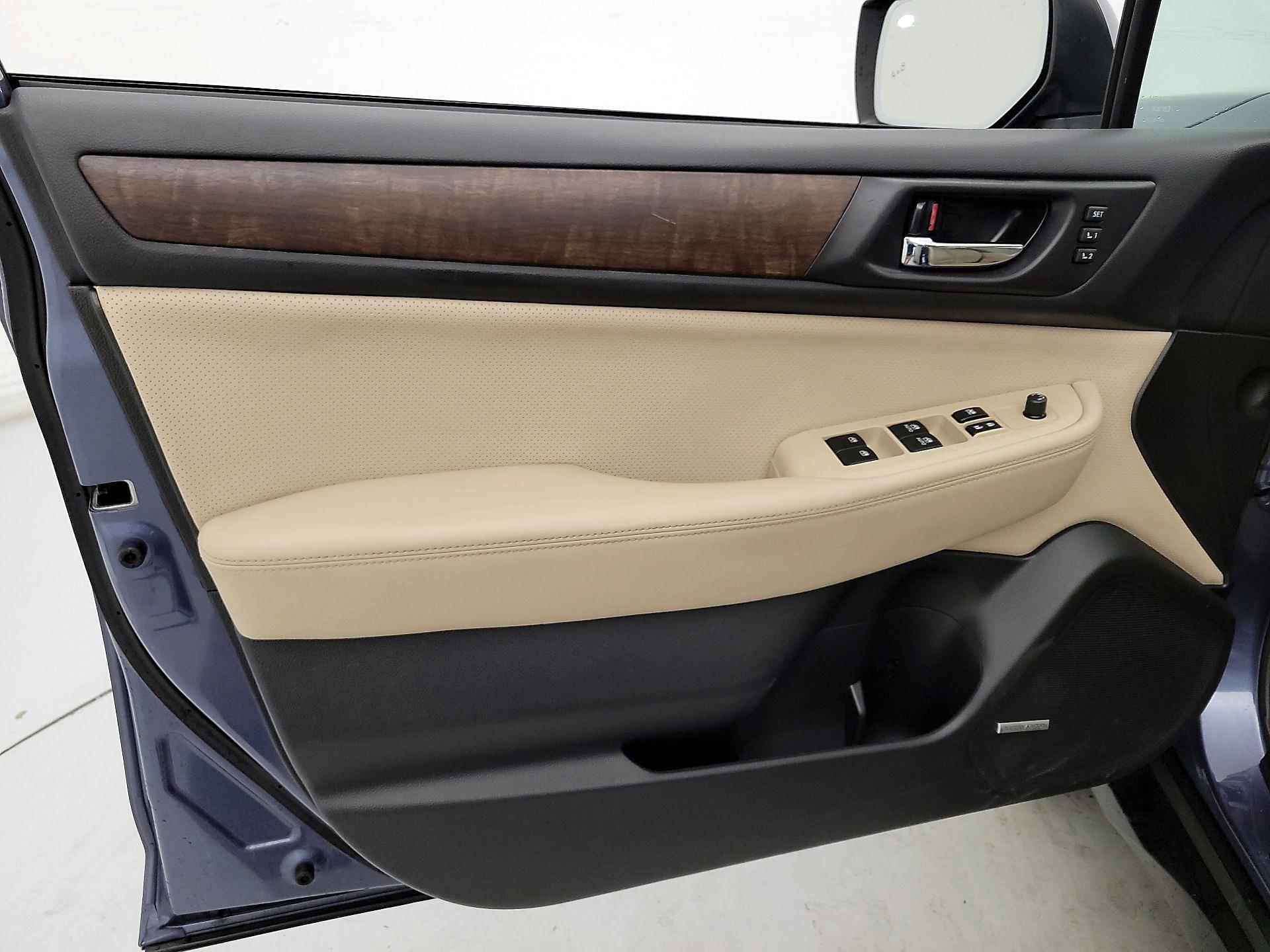 Thumbnail: 2016 Subaru Outback - 12