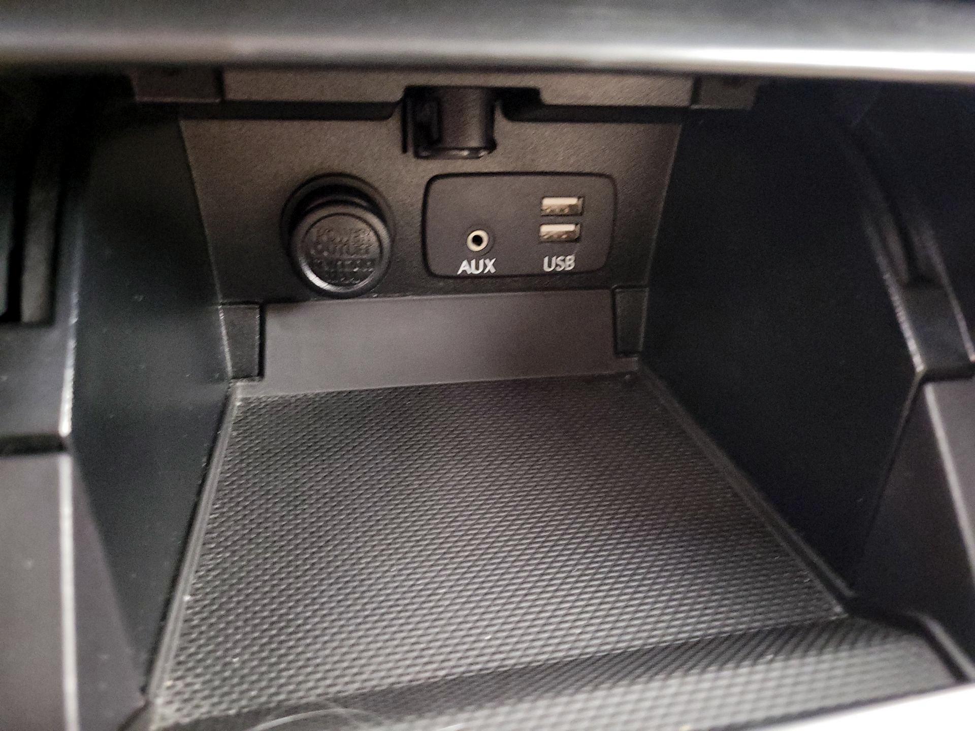 Thumbnail: 2016 Subaru Outback - 19