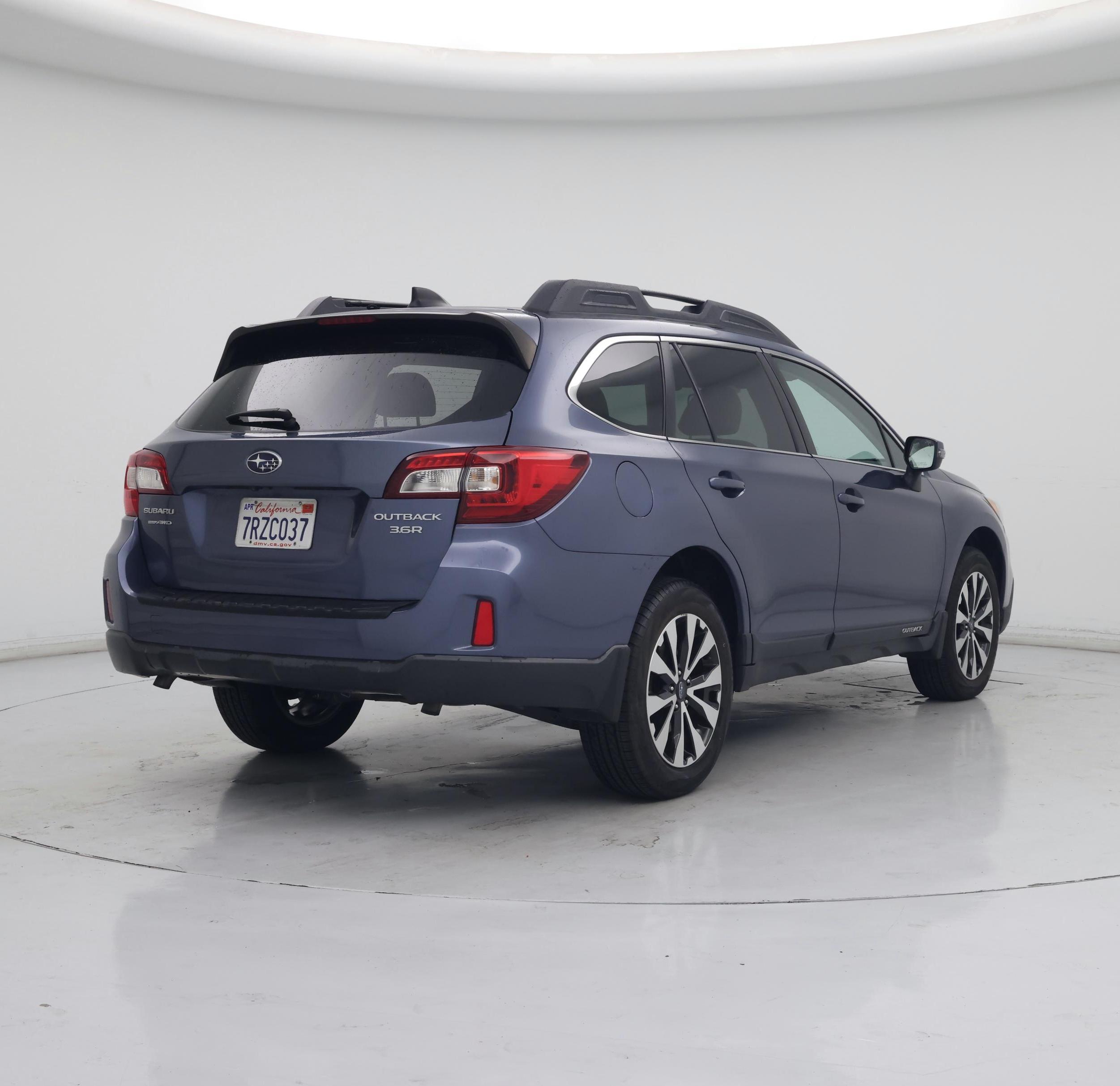Thumbnail: 2016 Subaru Outback - 8