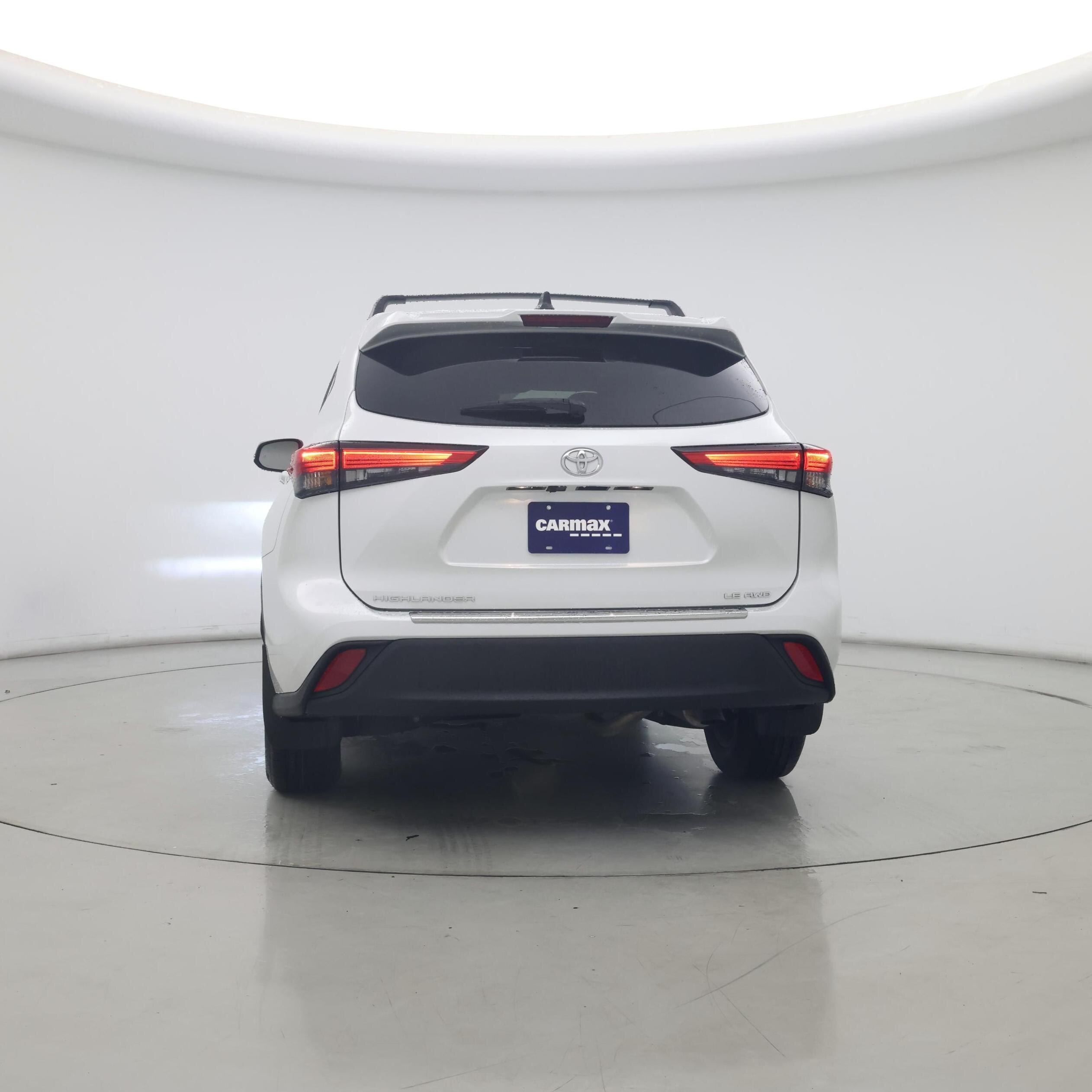 Thumbnail: 2023 Toyota Highlander - 6