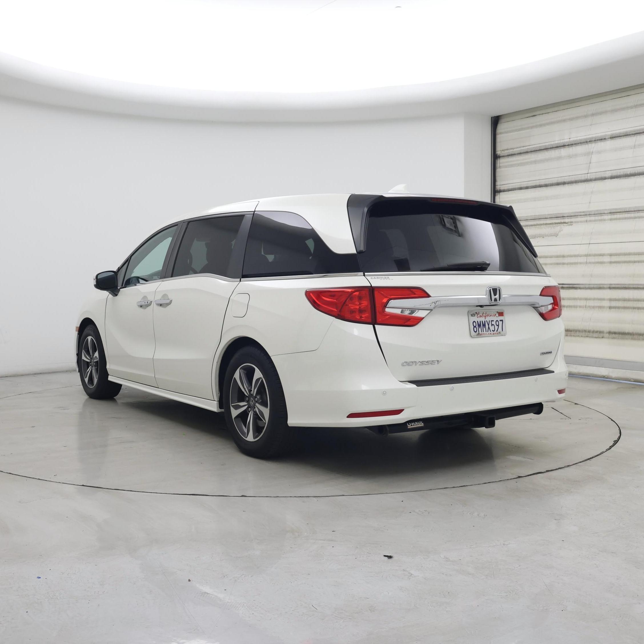 Thumbnail: 2019 Honda Odyssey - 2