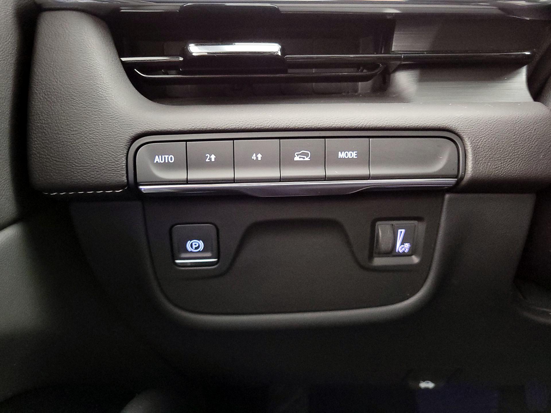 Thumbnail: 2024 Cadillac Escalade - 13