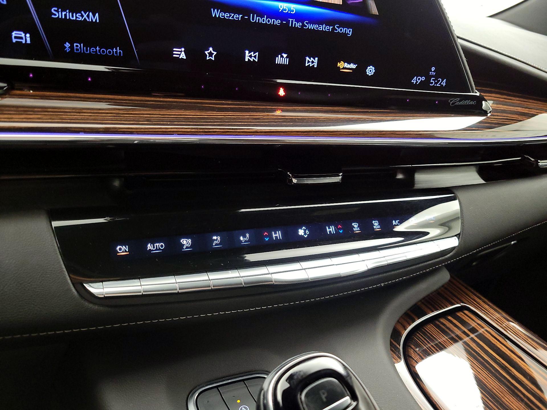 Thumbnail: 2024 Cadillac Escalade - 17