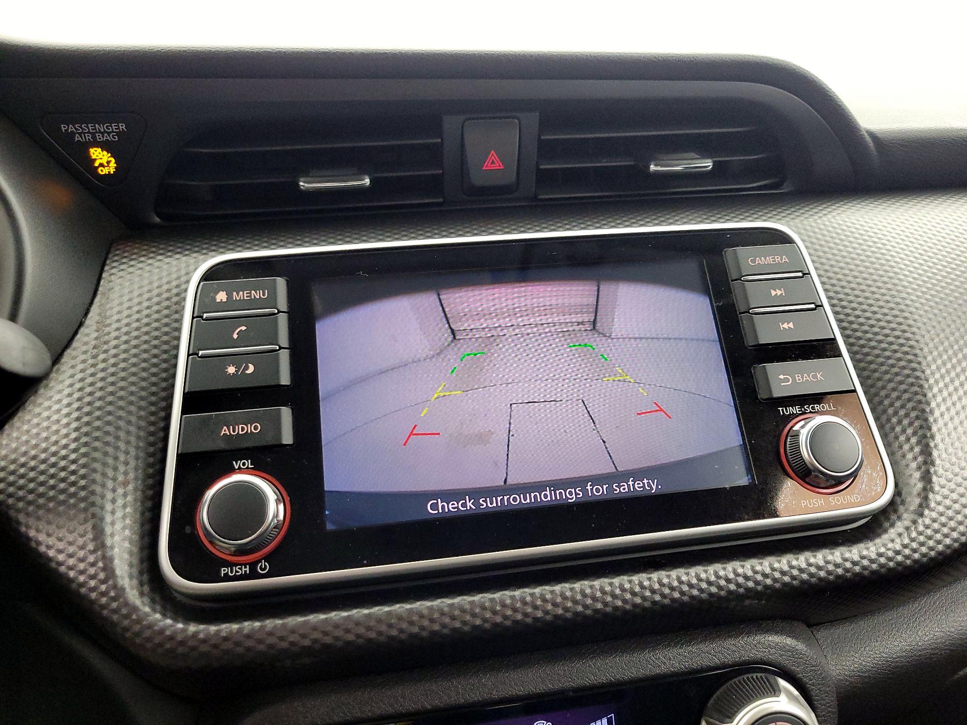 Thumbnail: 2019 Nissan Kicks - 14