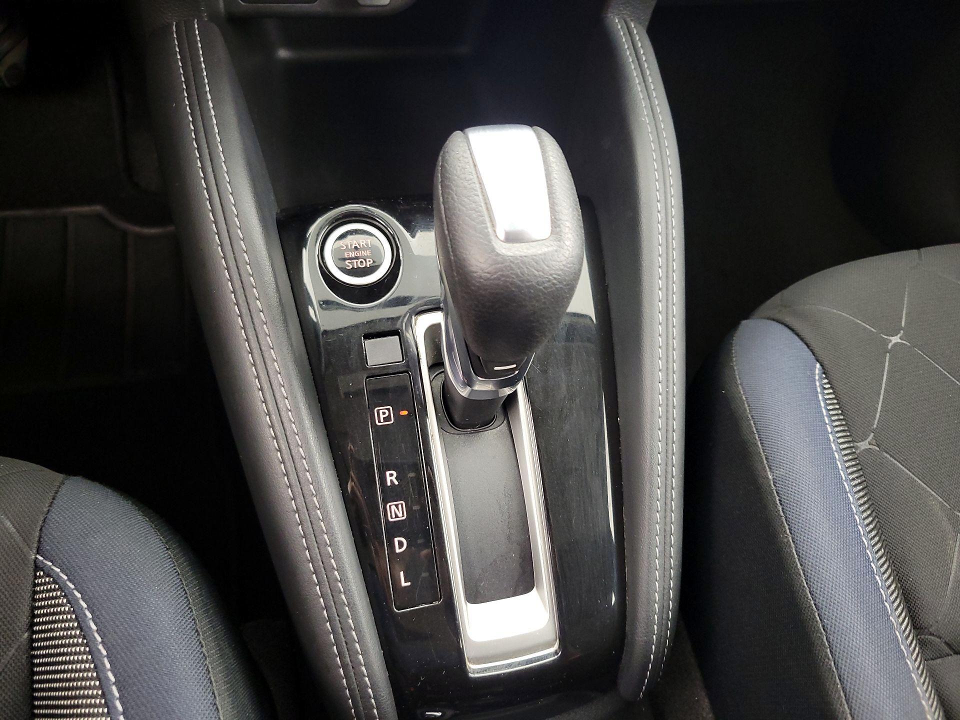 Thumbnail: 2019 Nissan Kicks - 17