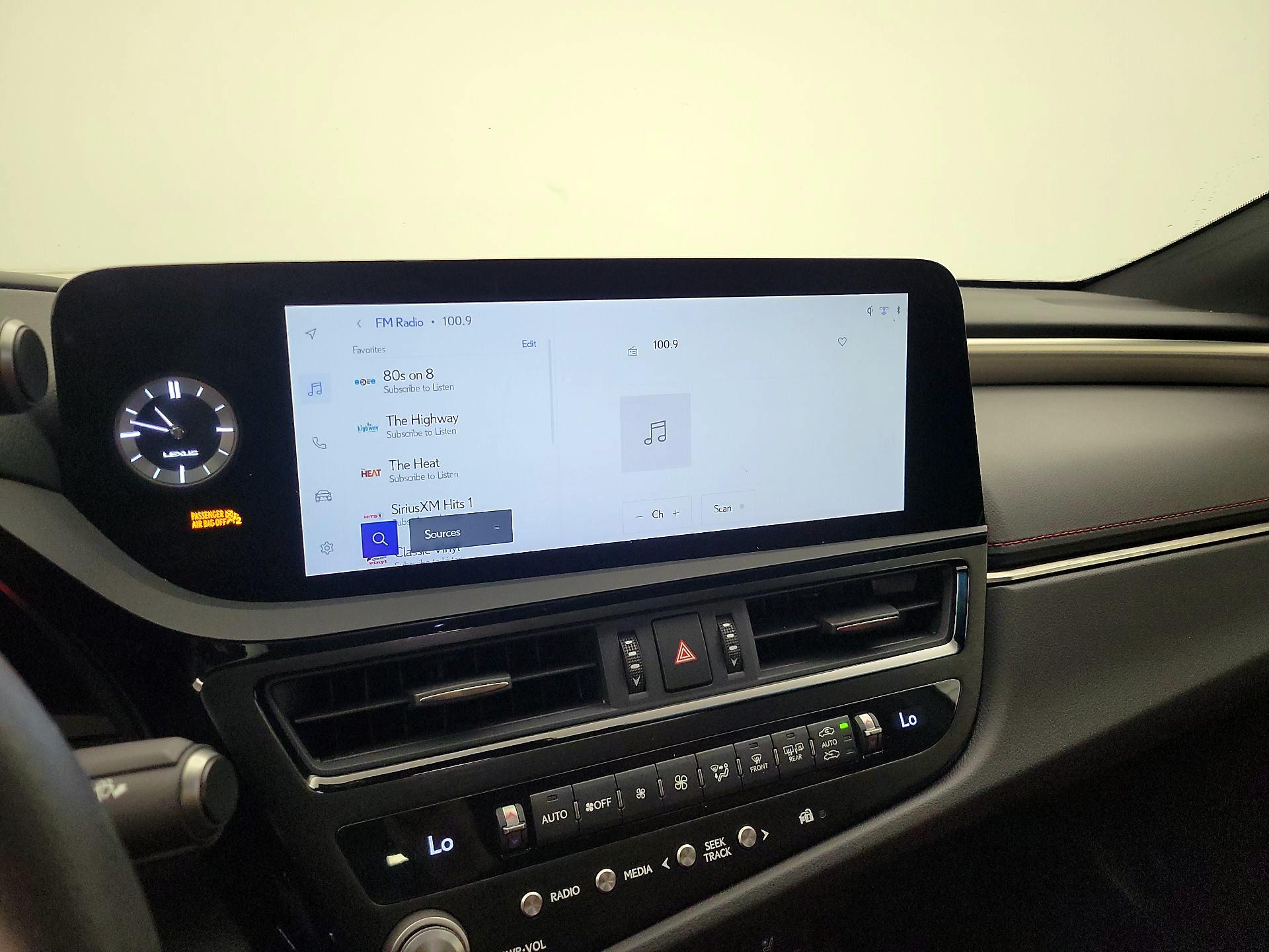 Thumbnail: 2024 Lexus ES - 15