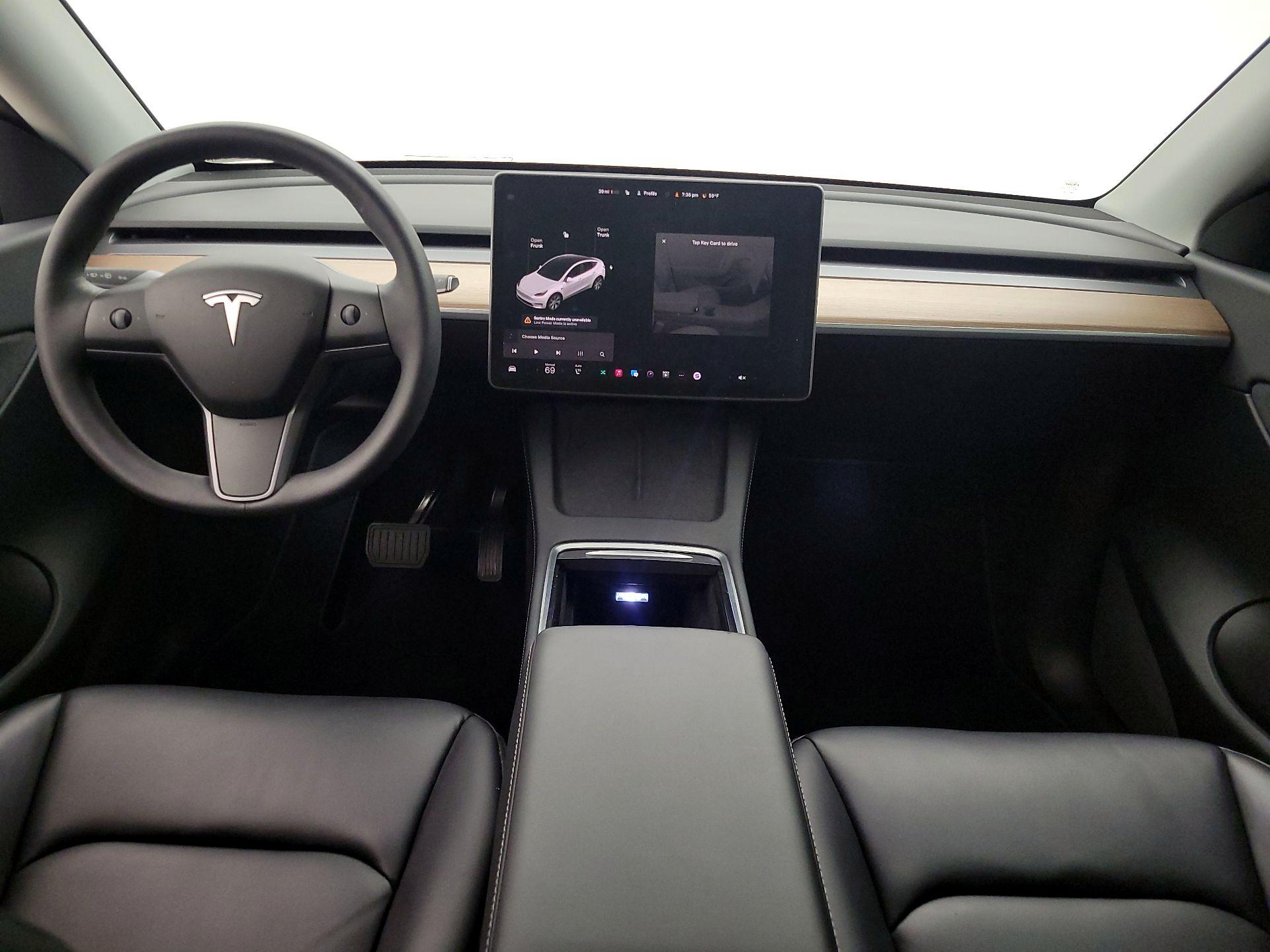 Thumbnail: 2021 Tesla Model Y - 9