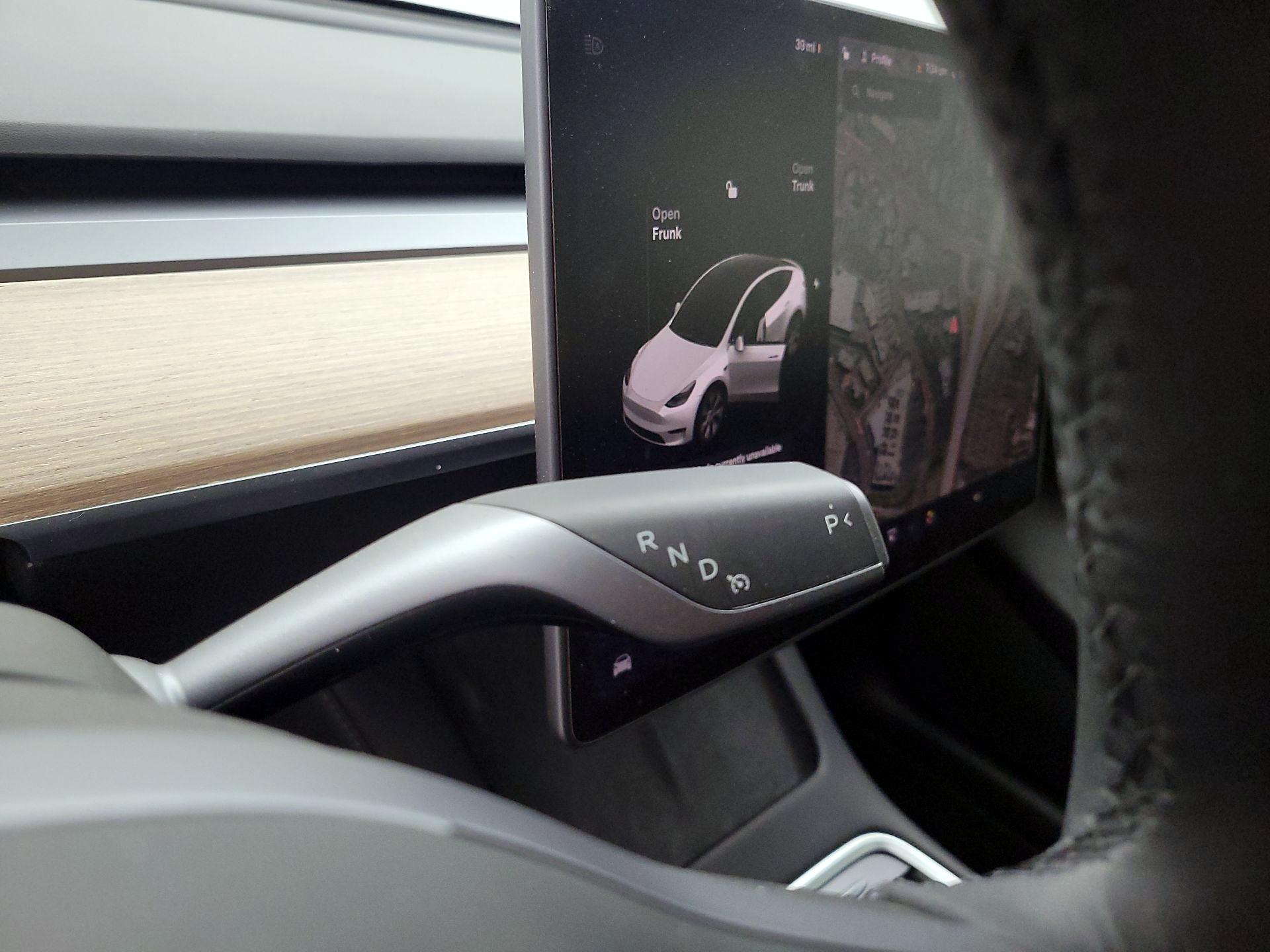 Thumbnail: 2021 Tesla Model Y - 16