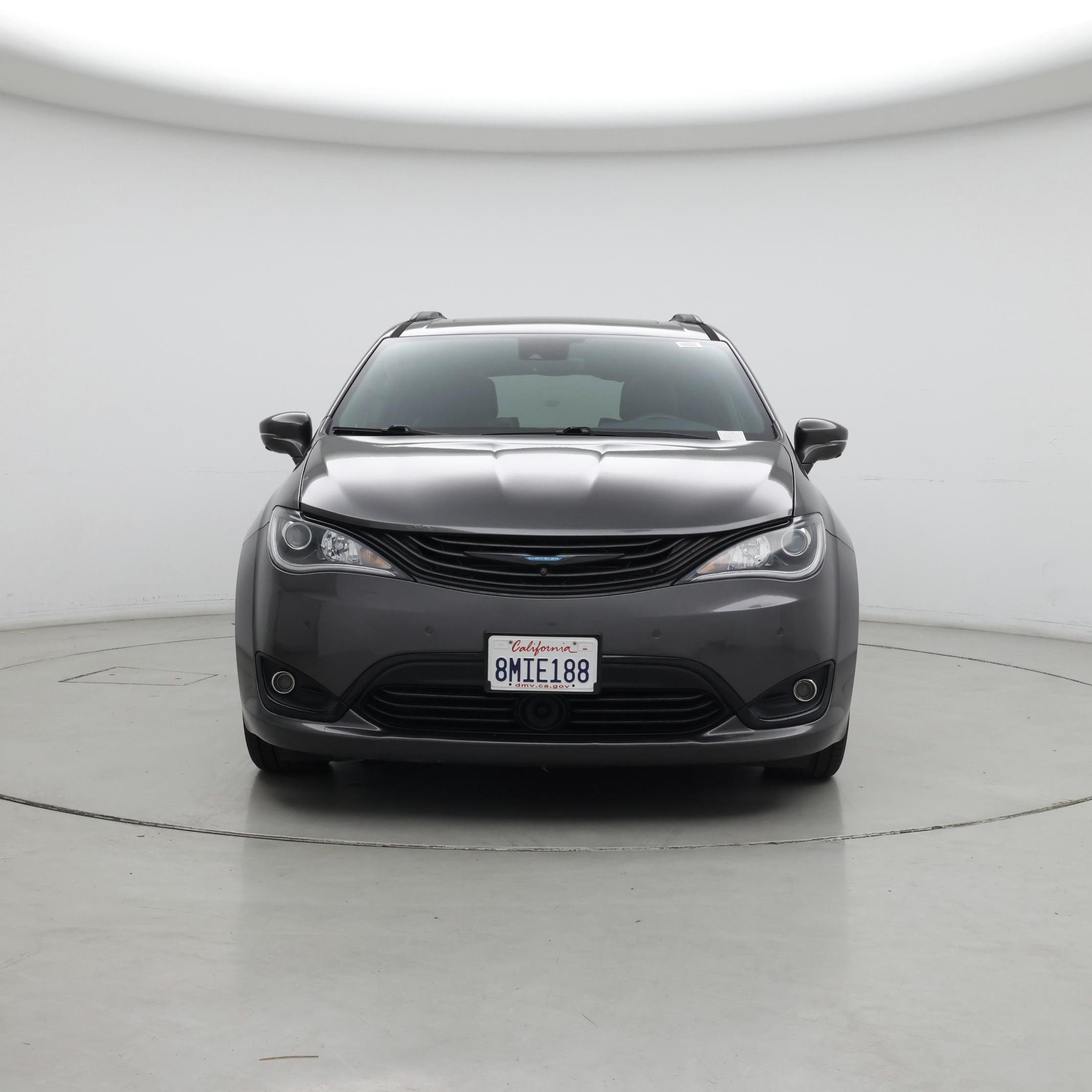 Thumbnail: 2019 Chrysler Pacifica - 5