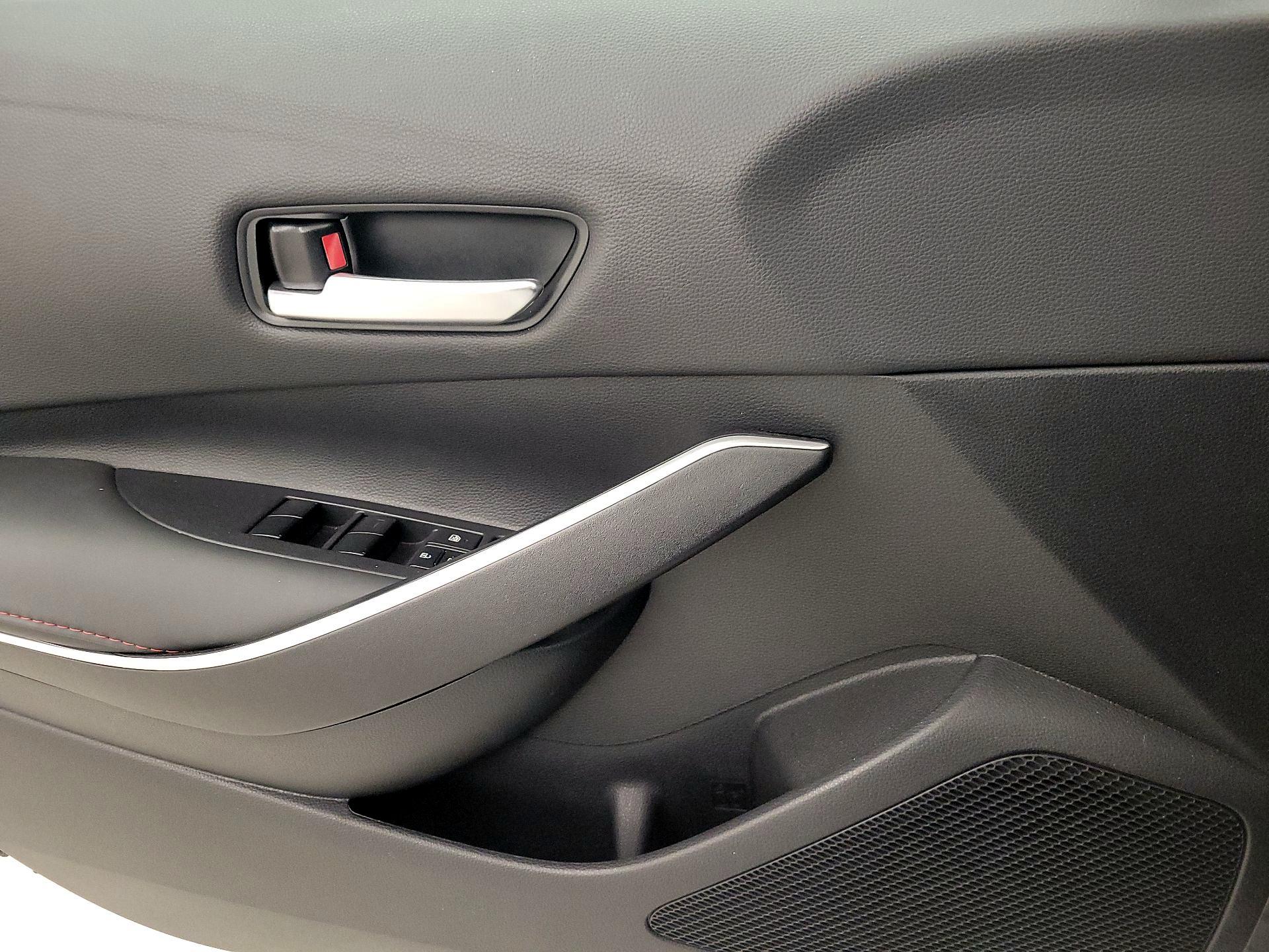 Thumbnail: 2025 Toyota Corolla - 12