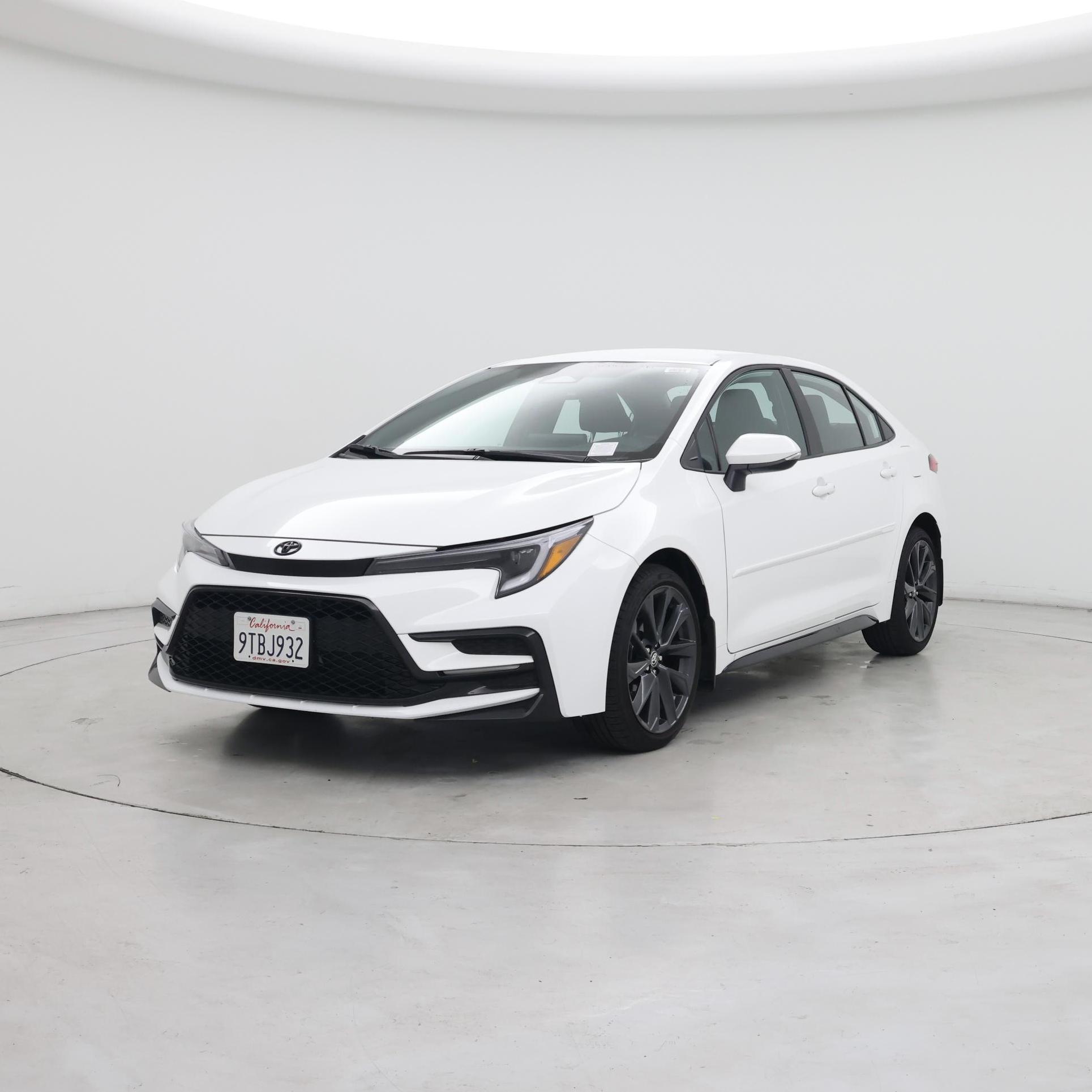 Thumbnail: 2025 Toyota Corolla - 4