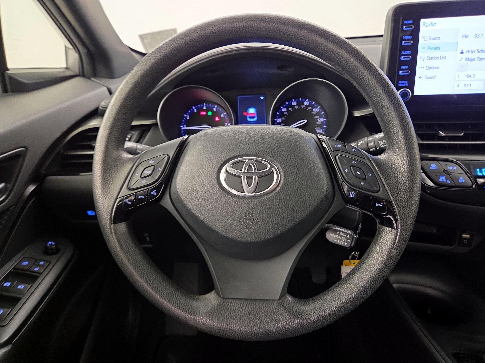 Thumbnail: 2019 Toyota C-HR - 10