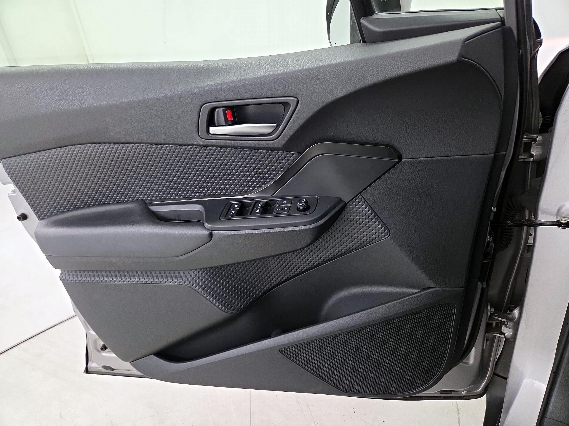 Thumbnail: 2019 Toyota C-HR - 12