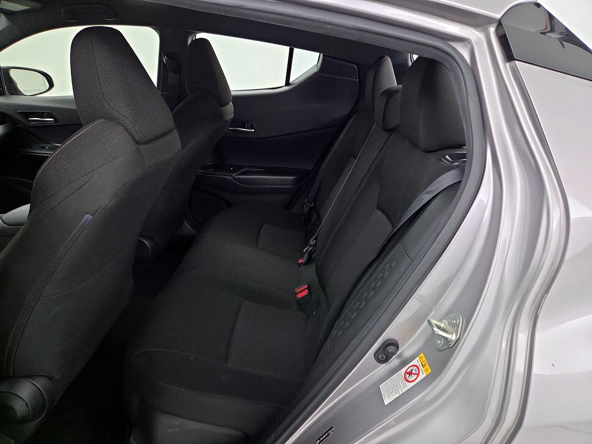 Thumbnail: 2019 Toyota C-HR - 19