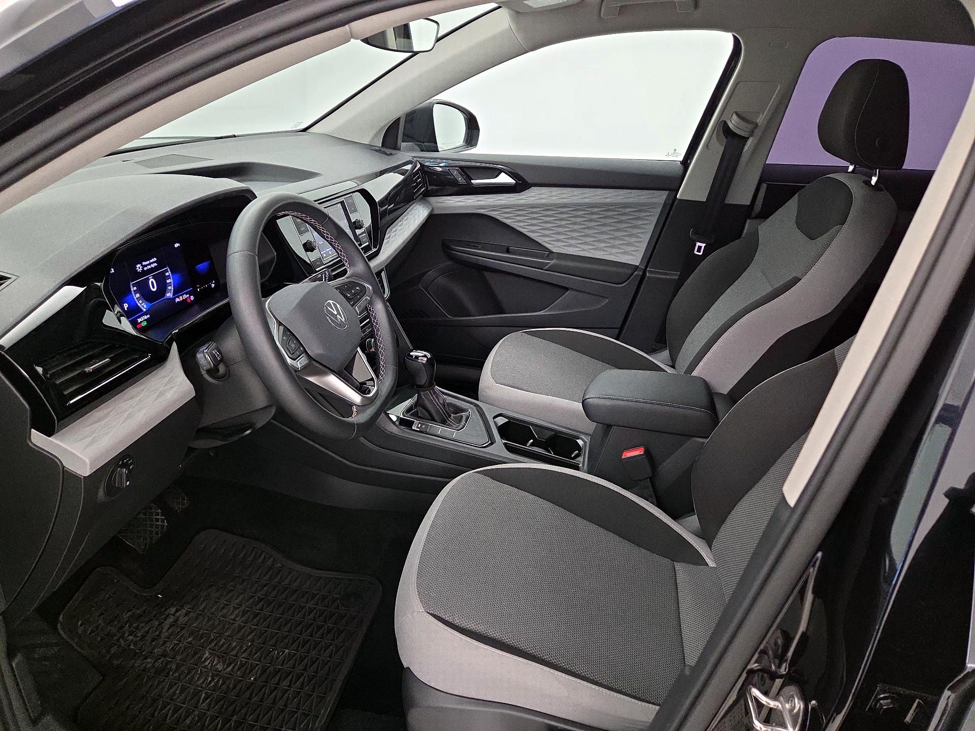 Thumbnail: 2023 Volkswagen Taos - 11