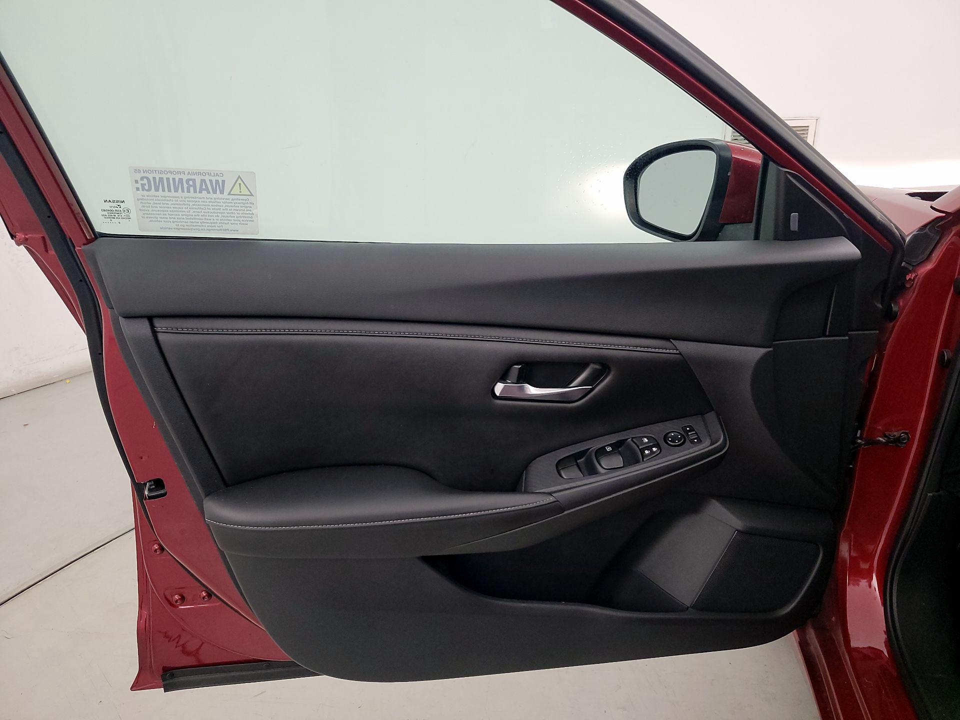 Thumbnail: 2020 Nissan Sentra - 12