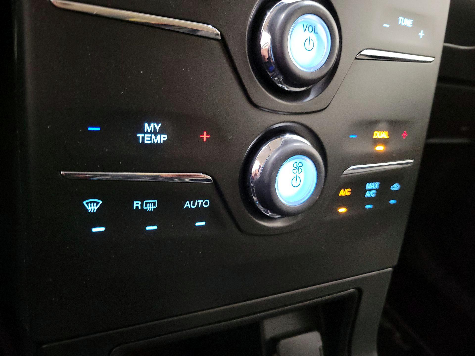 Thumbnail: 2019 Ford Flex - 17