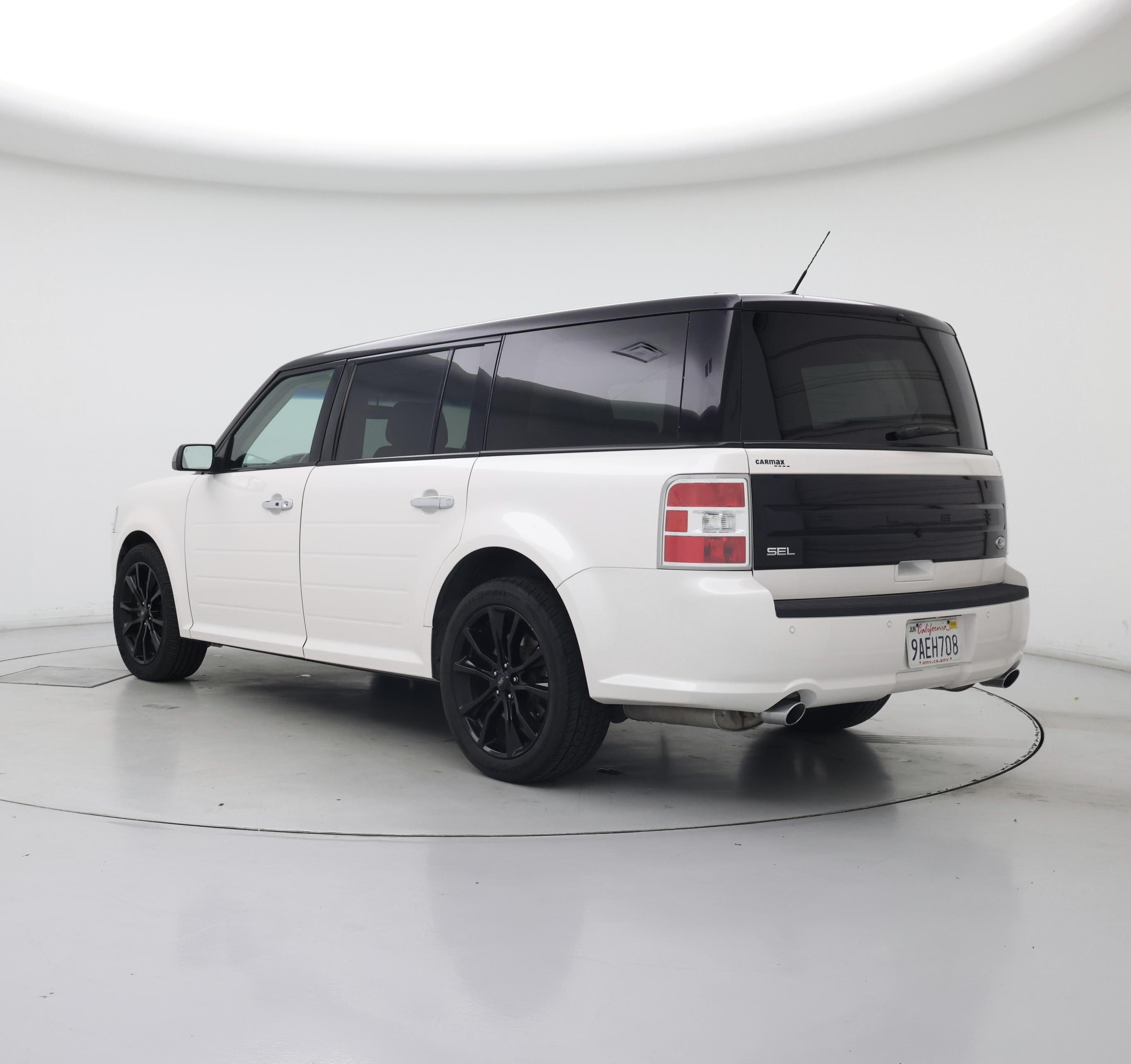 Thumbnail: 2019 Ford Flex - 2