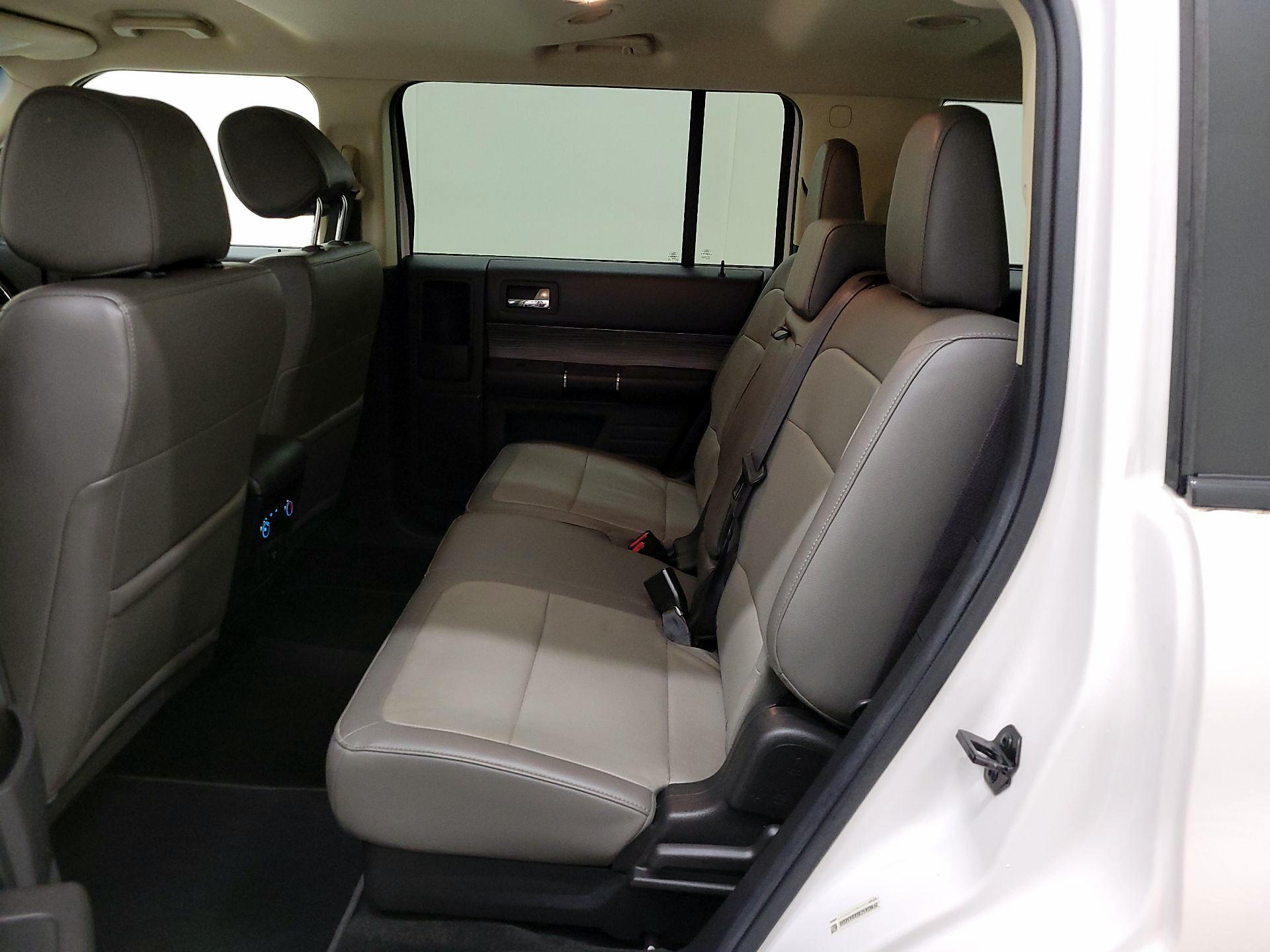 Thumbnail: 2019 Ford Flex - 20