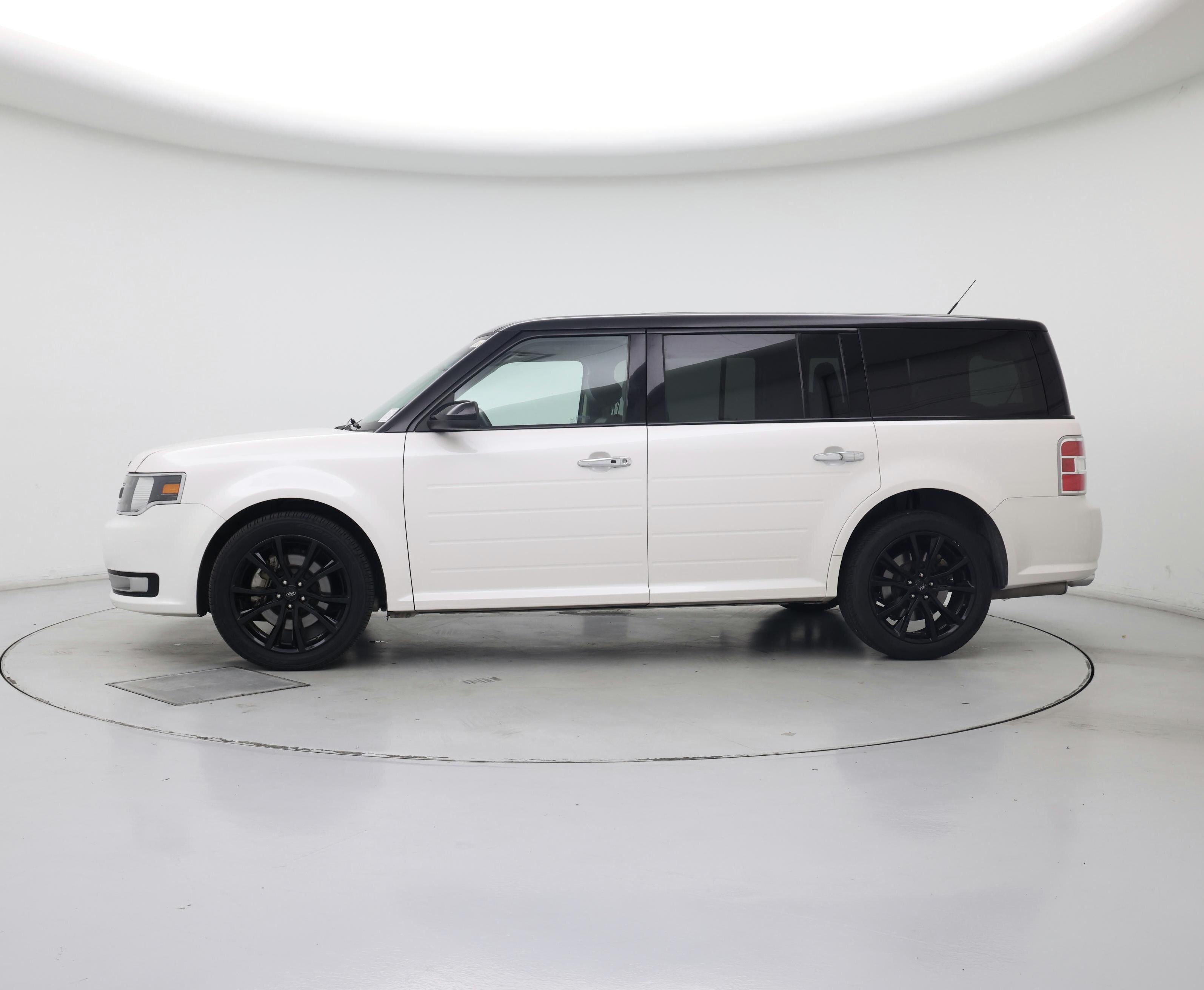 Thumbnail: 2019 Ford Flex - 3