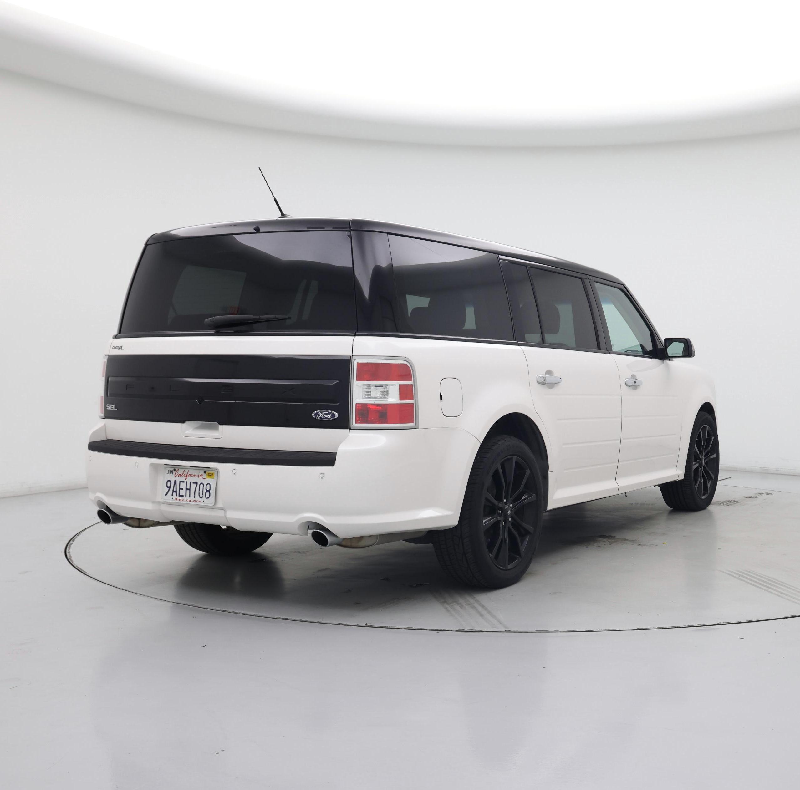 Thumbnail: 2019 Ford Flex - 8