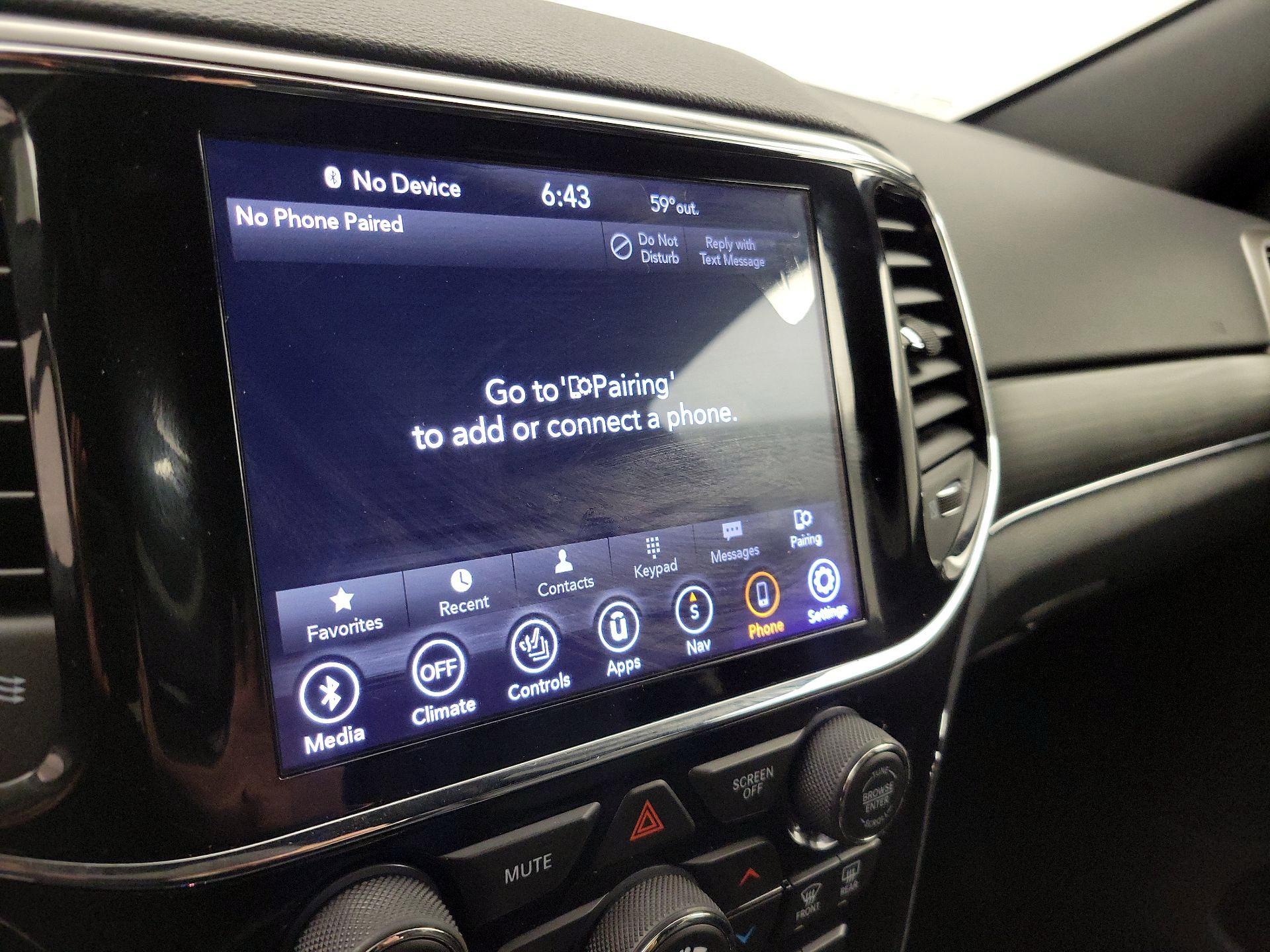 Thumbnail: 2020 Jeep Grand Cherokee - 16